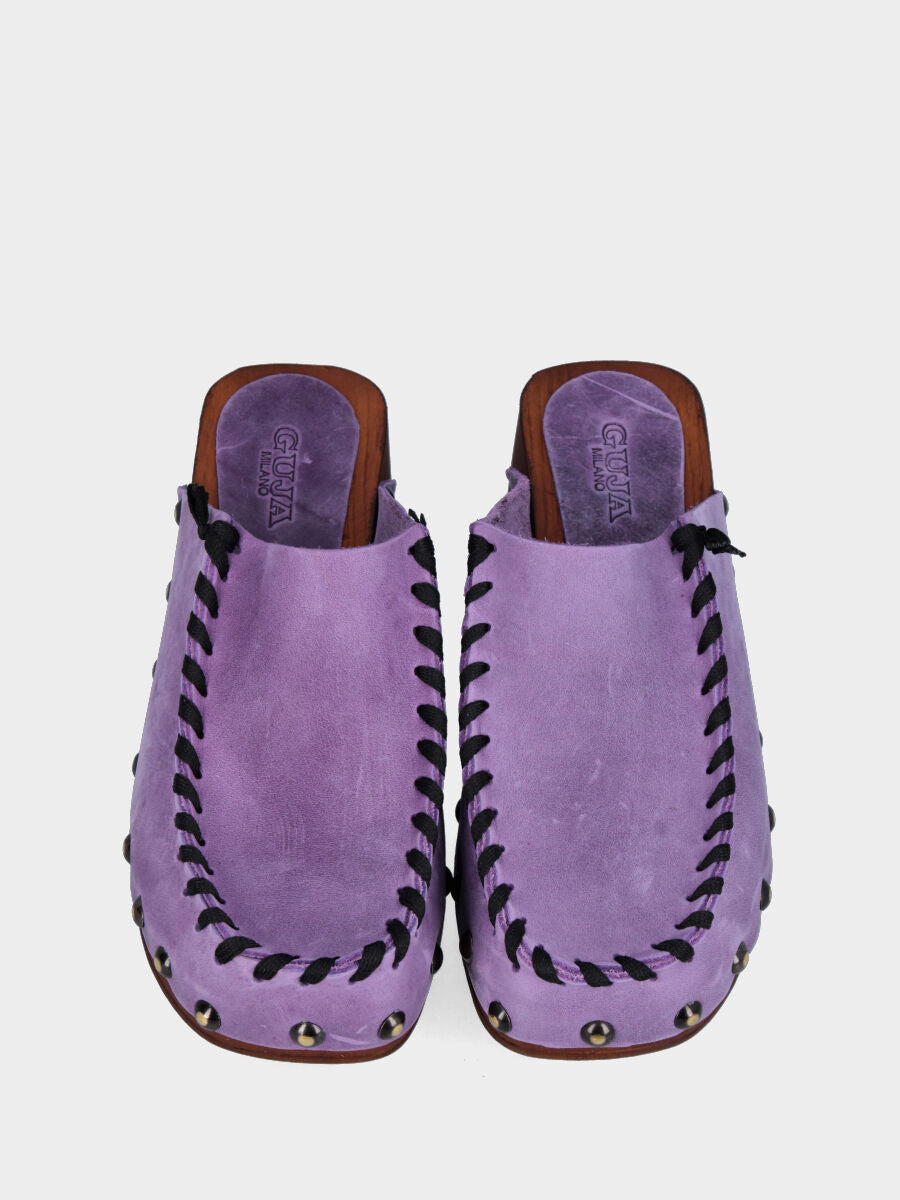 Zoccolo sabot in vitello viola con plateau e cuciture nere a contrasto