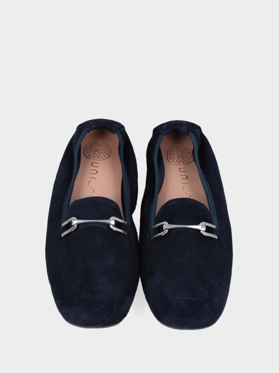 Mocassino in camoscio blu con morsetto e suola in gomma