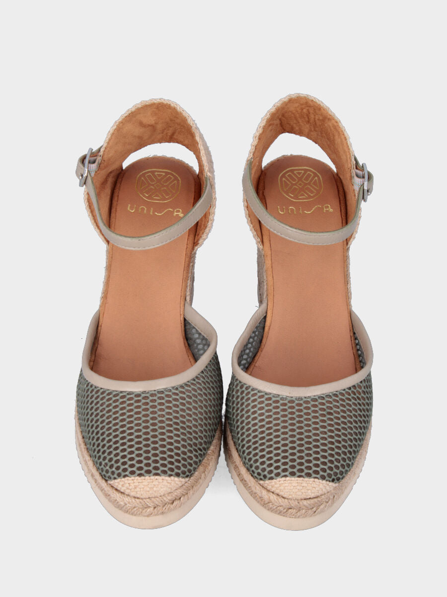 Campesina in nappa verde traforata con zeppa 70 mm e platform 10 mm