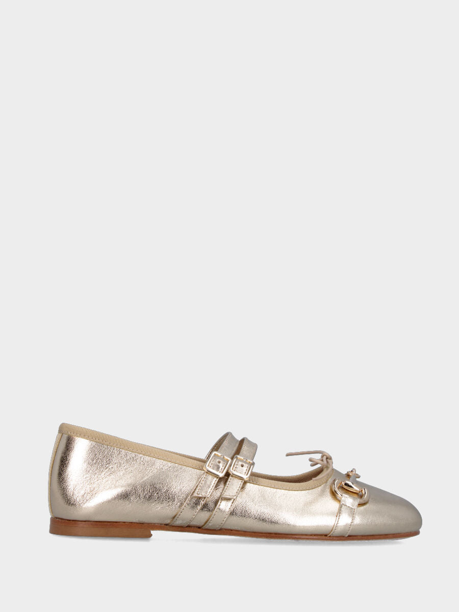 Ballerina Mary Jane in laminato platino con morsetto e fiocchetto