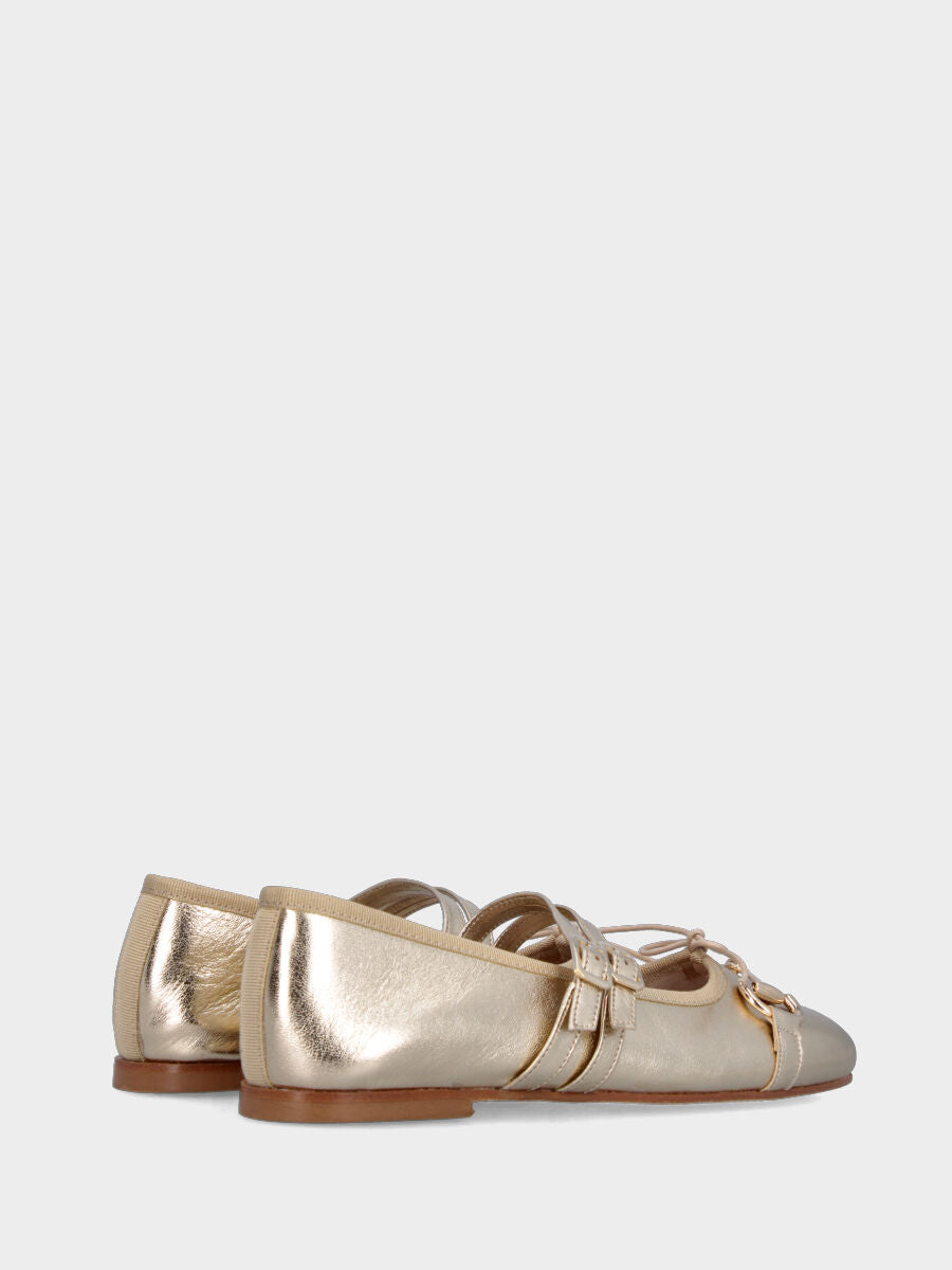 Ballerina Mary Jane in laminato platino con morsetto e fiocchetto