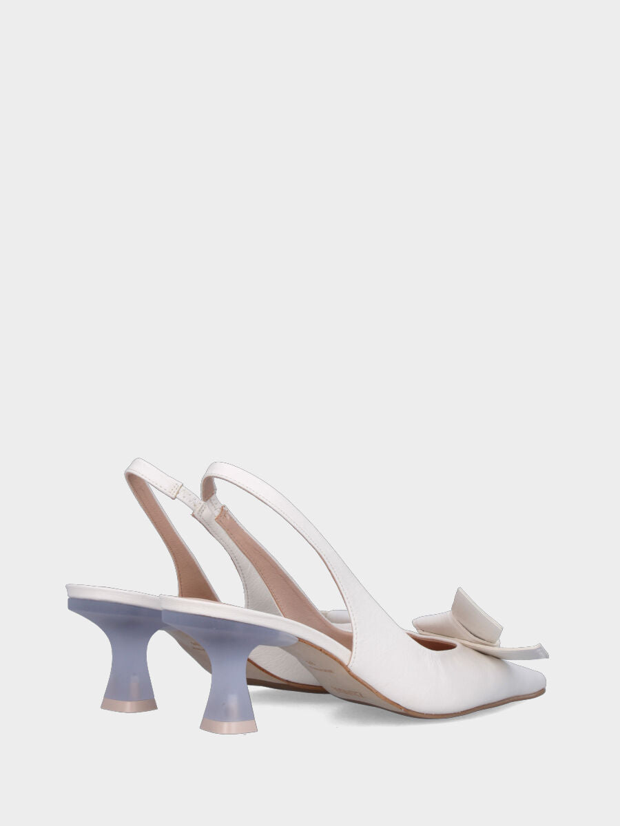 Slingback in vitello bianco con fascetta annodata in pianta
