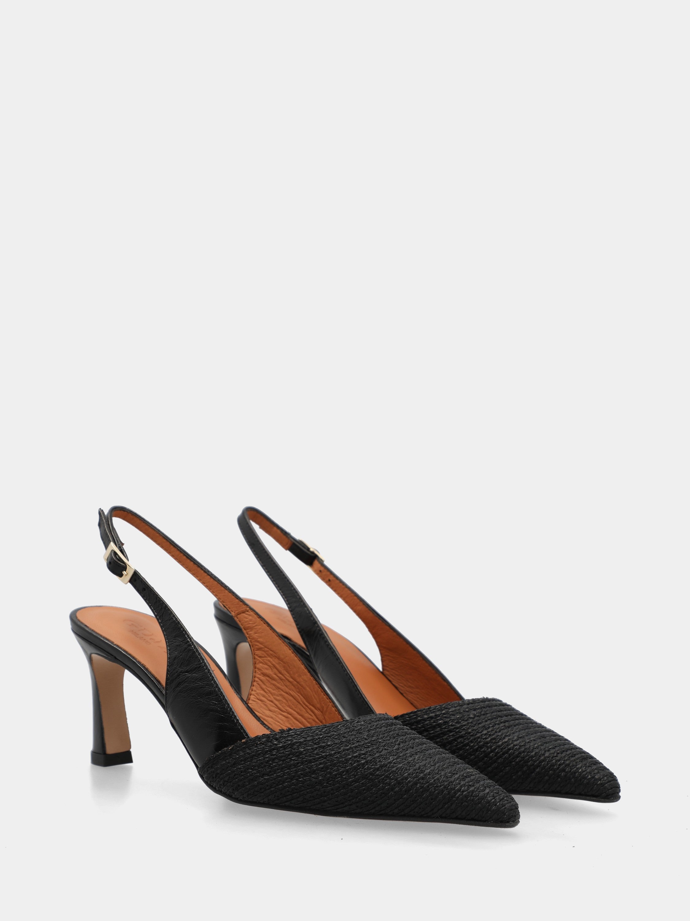 Slingback en raphia et nappa noir avec talon aiguille
