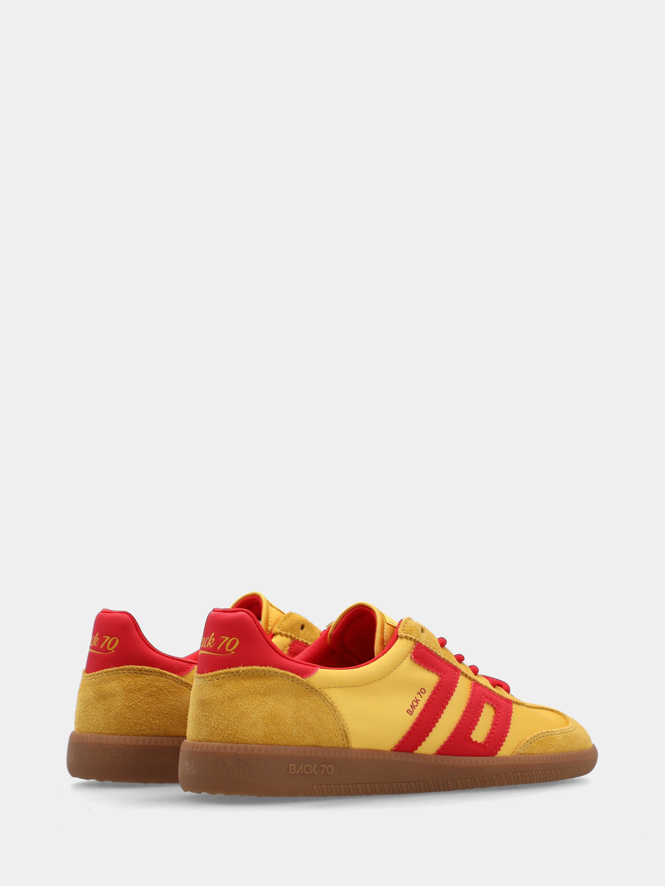 Sneaker in camoscio e satin giallo e rosso con suola in gomma