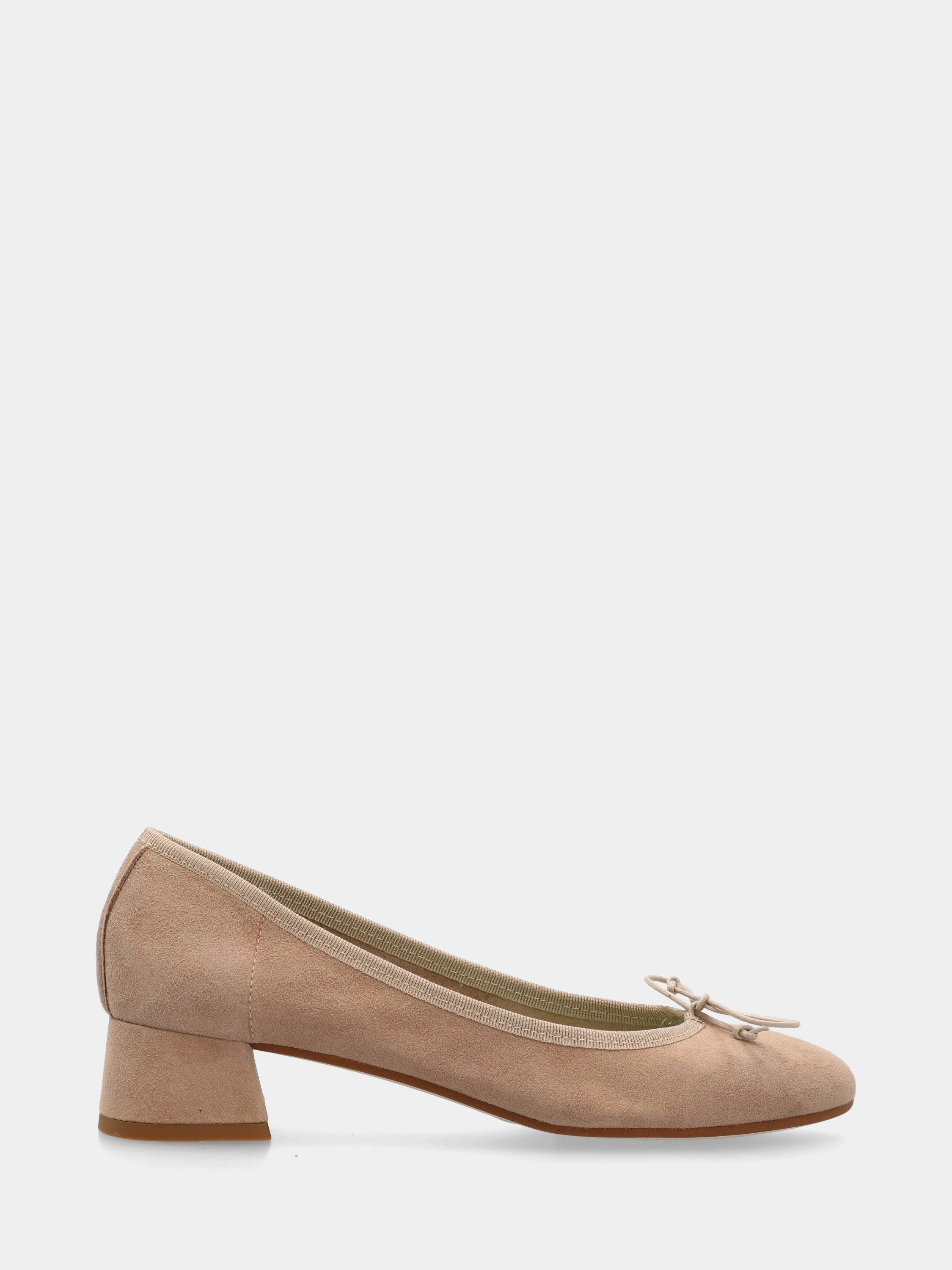 Beige suede ballet flat with strap and round toe
