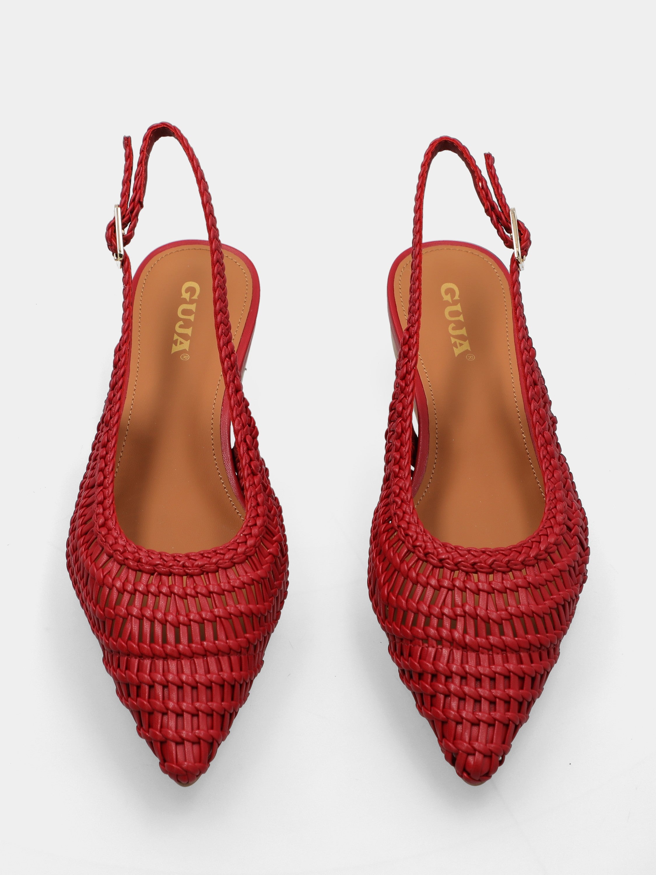 Slingback aus rotem, geflochtenem Kunstleder mit innenliegender Keilsohle
