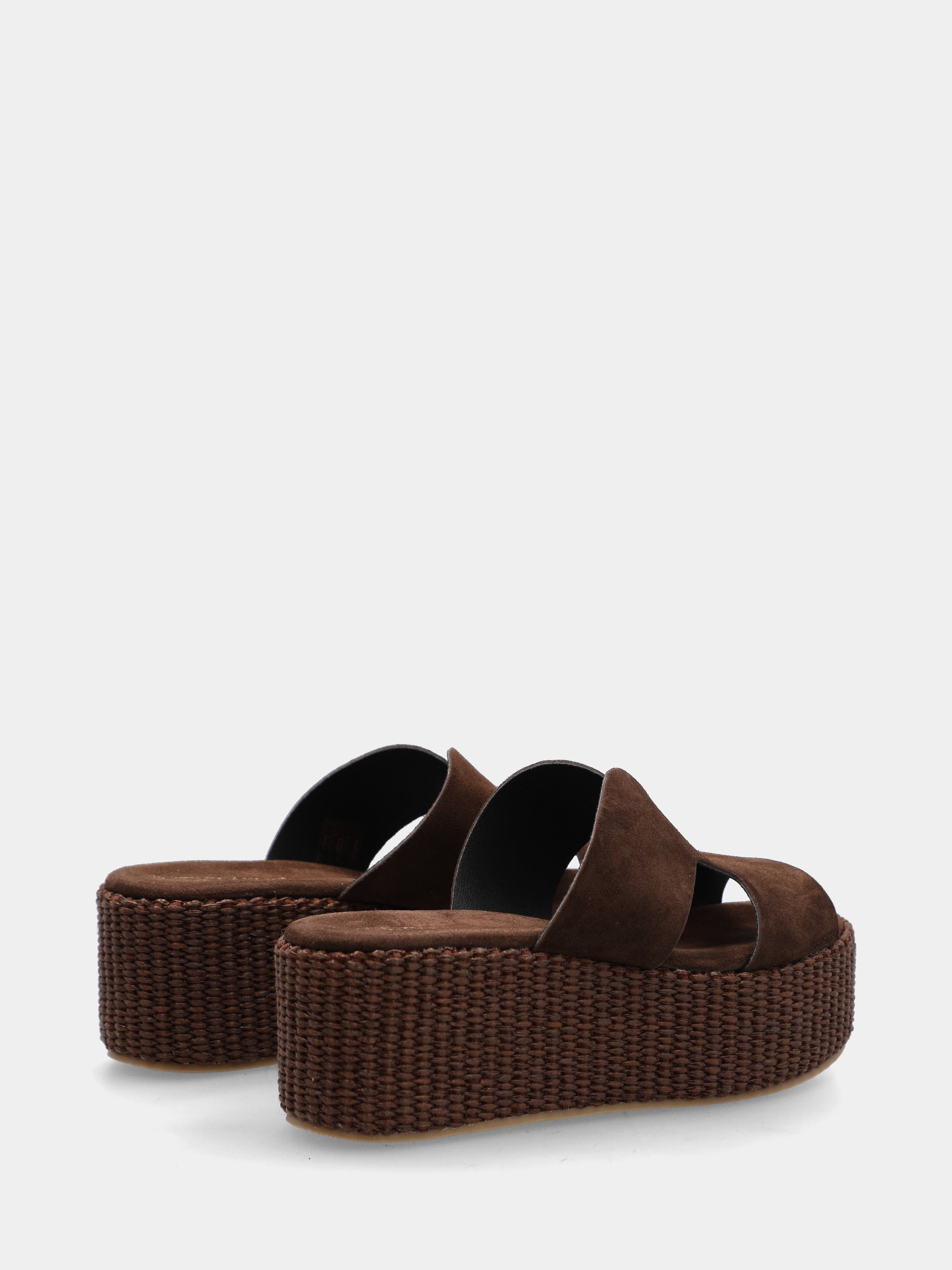 Sabot in camoscio testa di moro con zeppa in raffia
