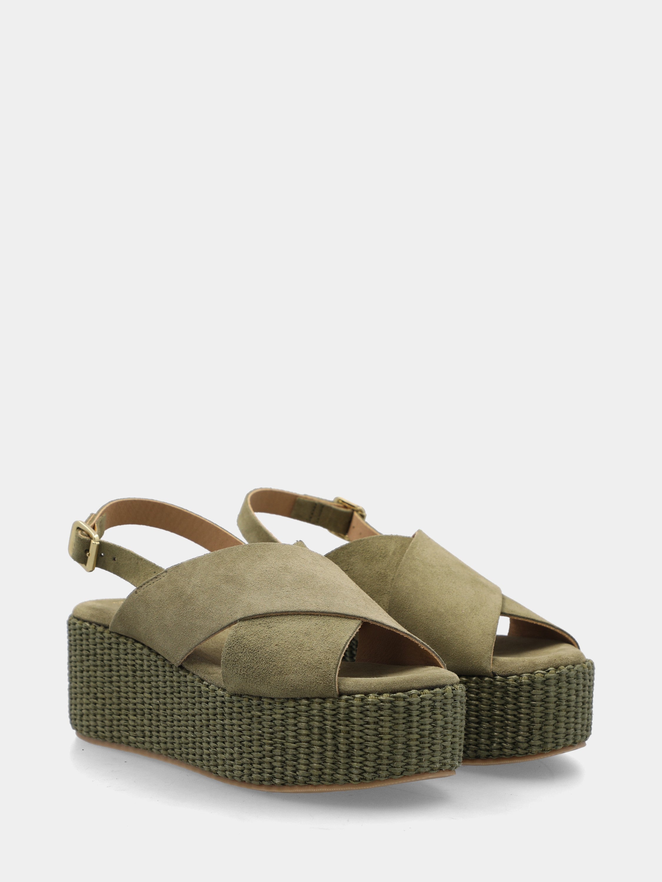 Sandalo in camoscio verde con zeppa in raffia