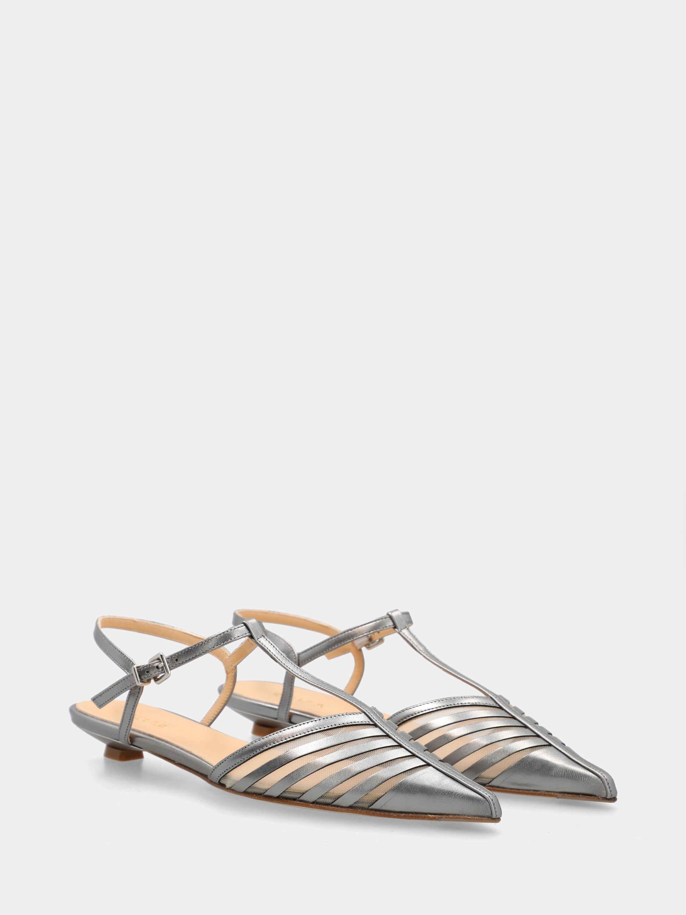 Slingback T-bar in laminato acciaio con tacco rocchetto