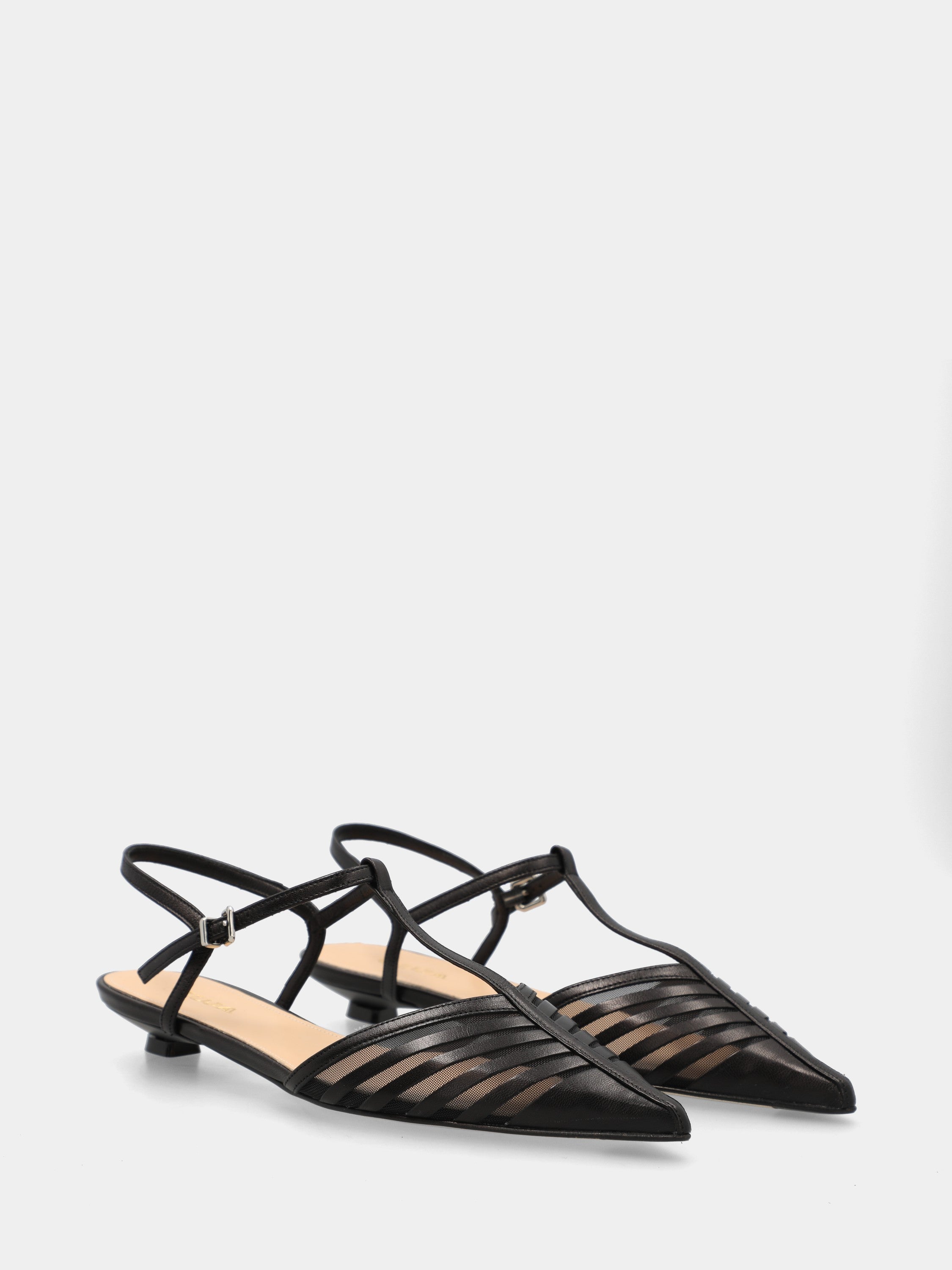 Slingback T-bar in capretto nero con tacco rocchetto
