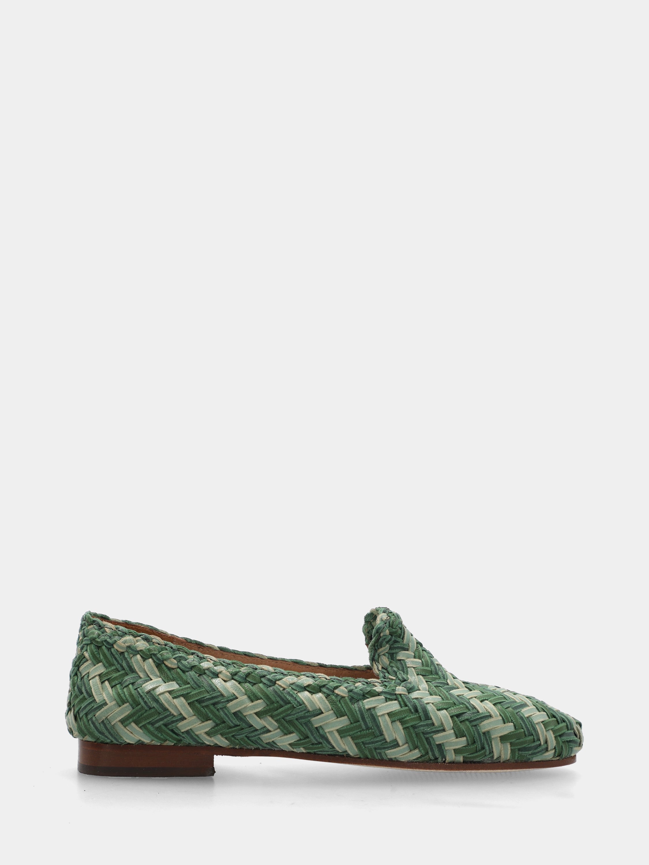 Sabot in vitello verde con tomaia intrecciata a V