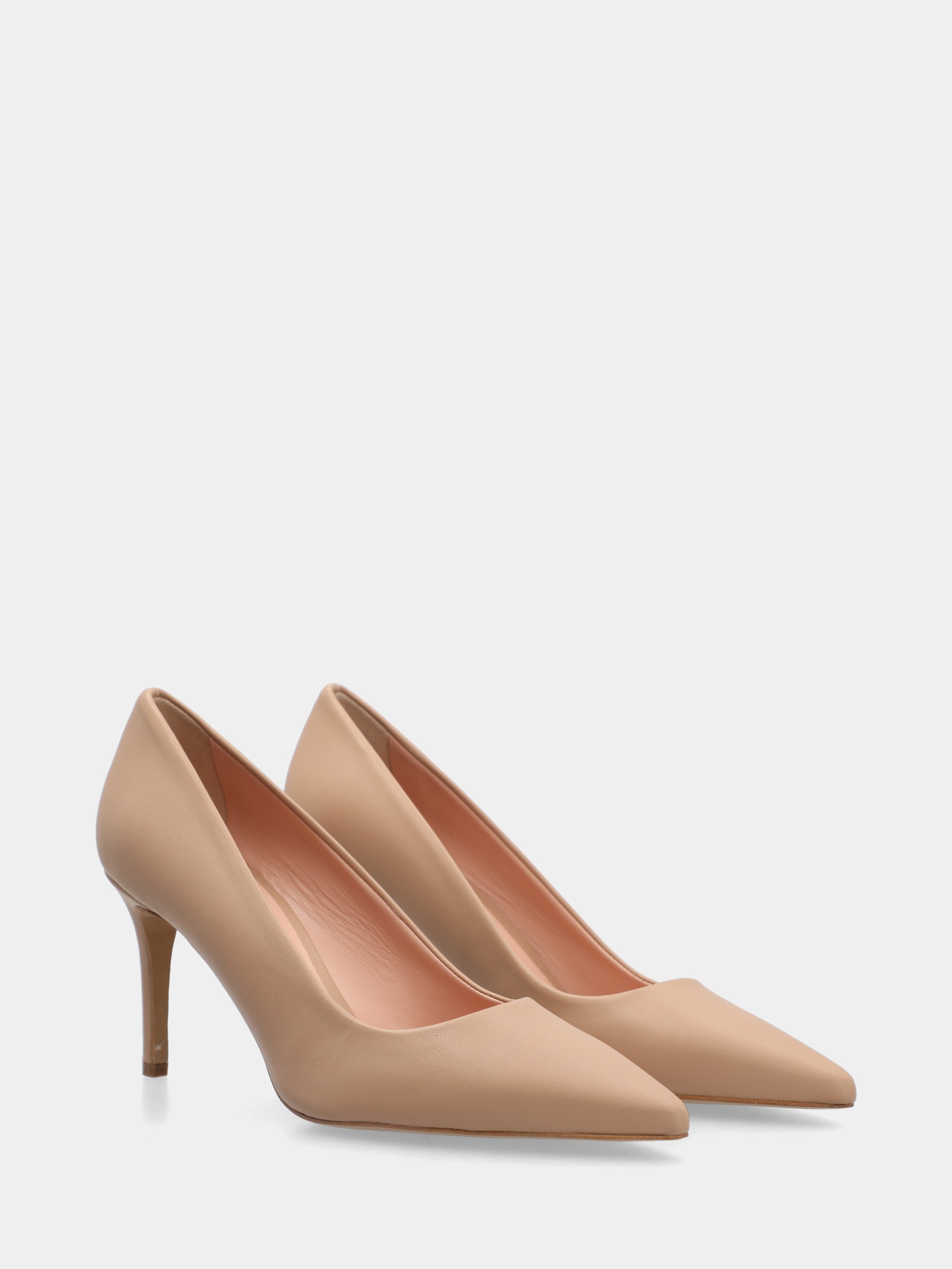 Beige nappa pumps with stiletto tail heel