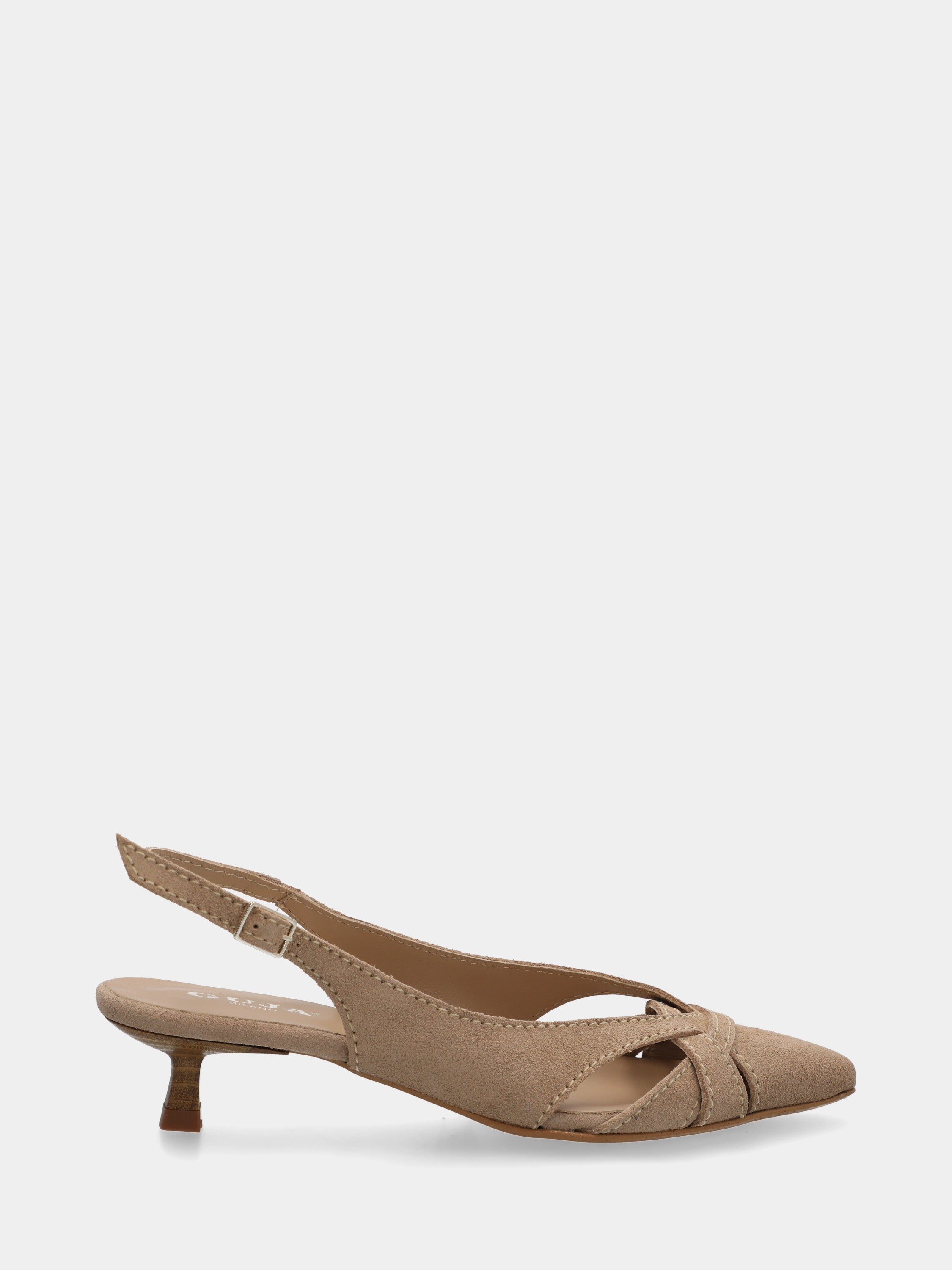 Slingback in camoscio beige con punta intrecciata