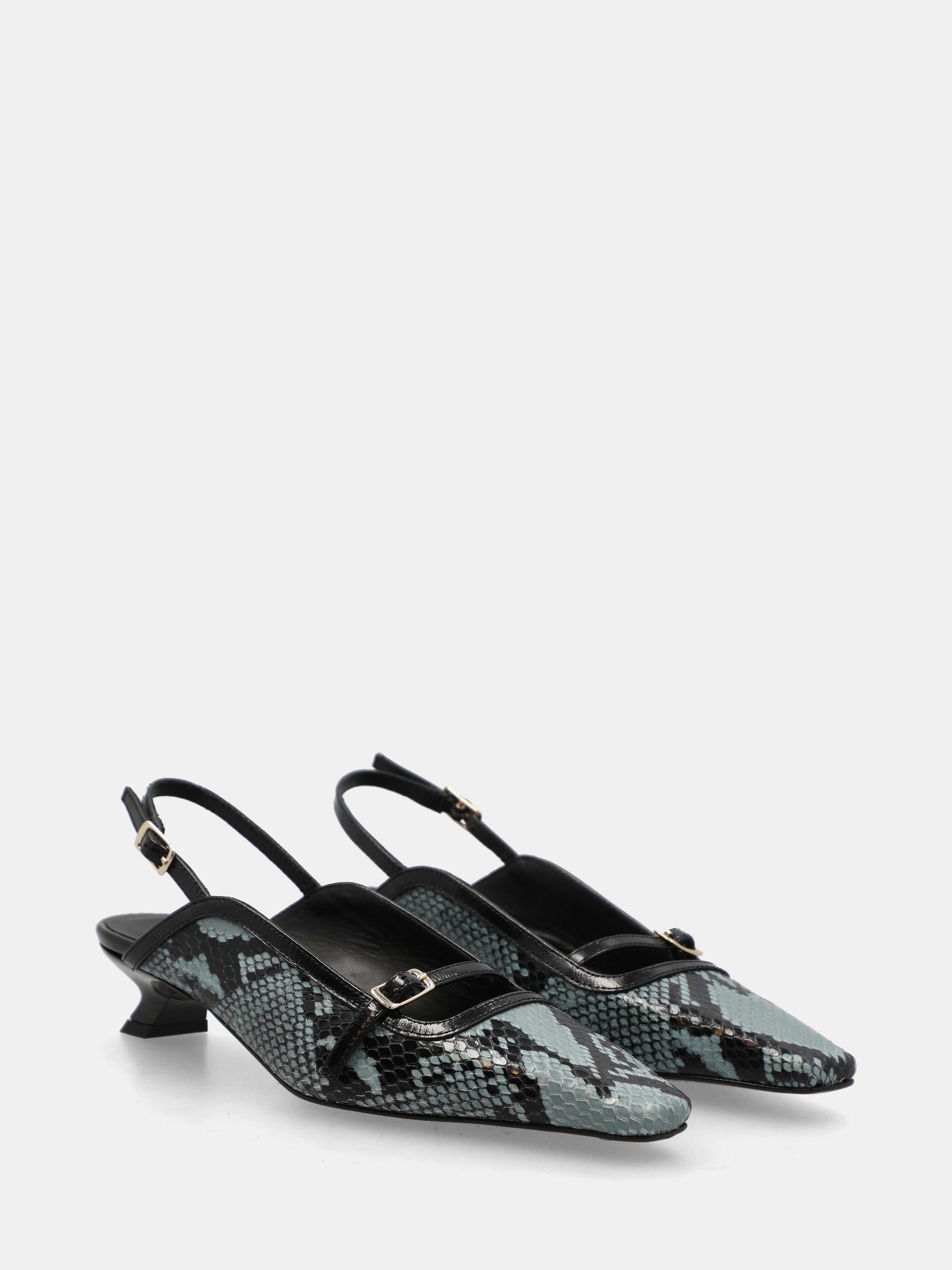 Slingback aus türkisfarbenem, pythongeprägtem Kalbsleder mit Kelchabsatz