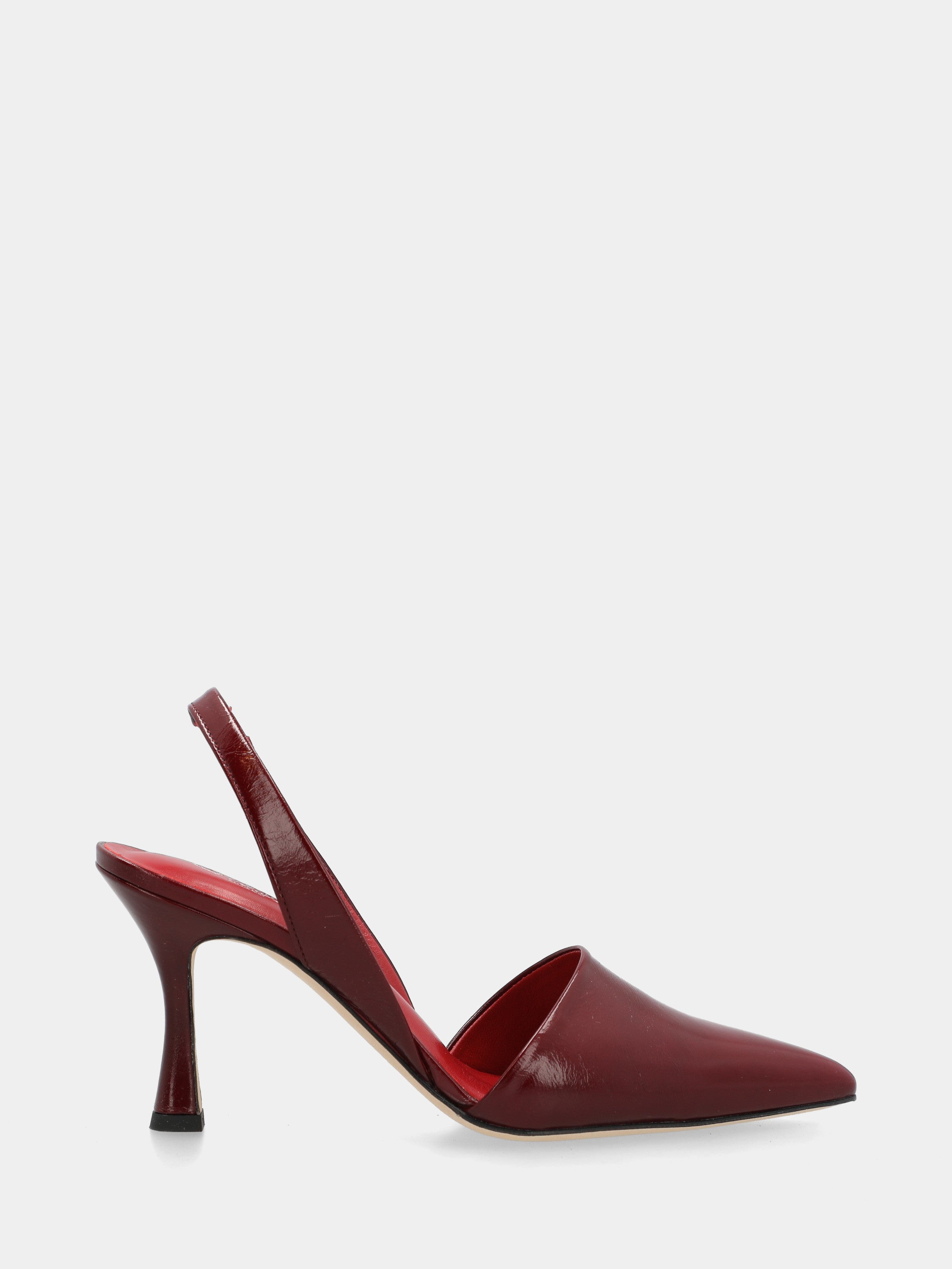 Slingback in verlux rosso rubino con tacco a coda