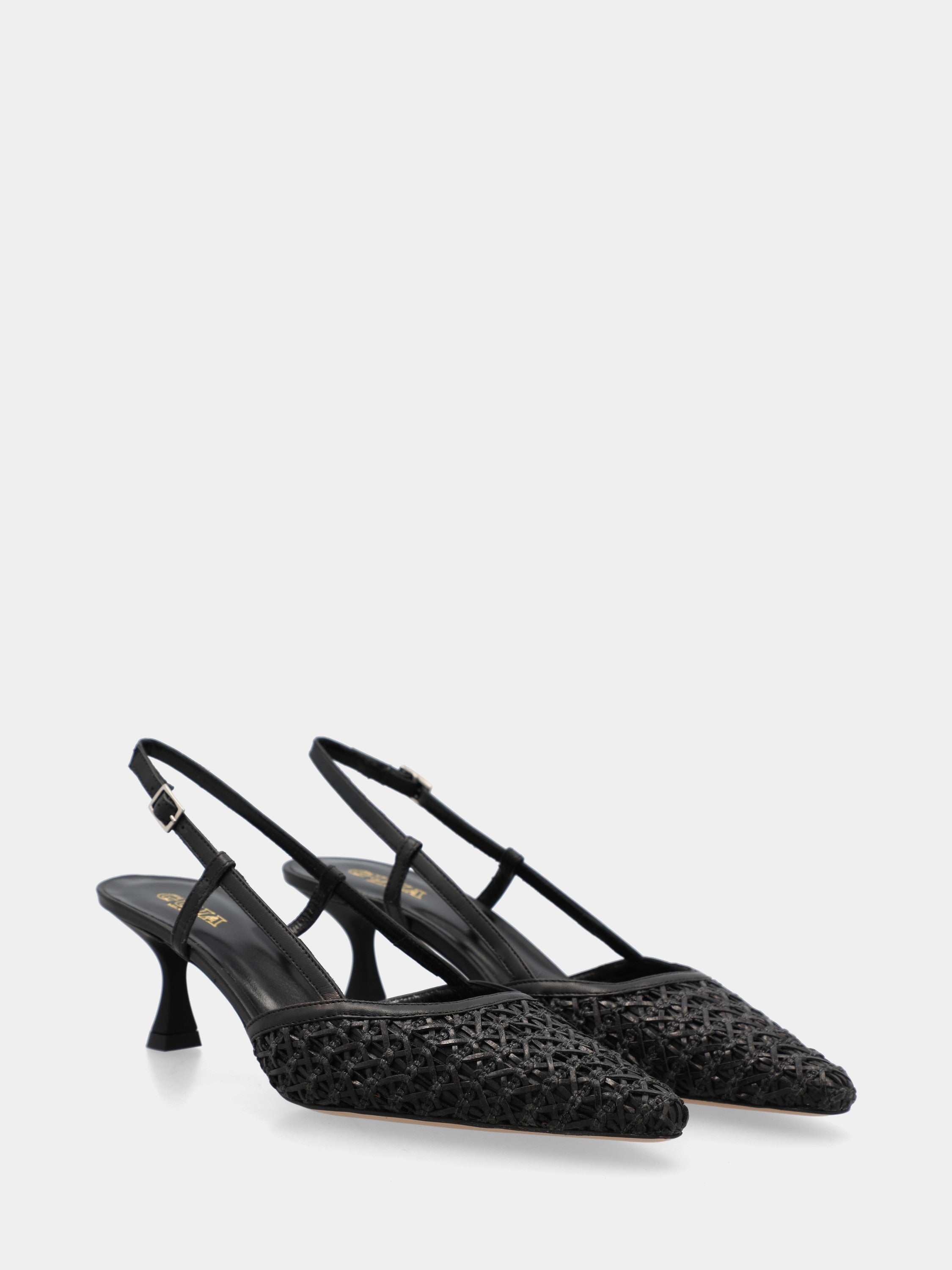 Slingback in rafia nera intrecciata con tacco a calice