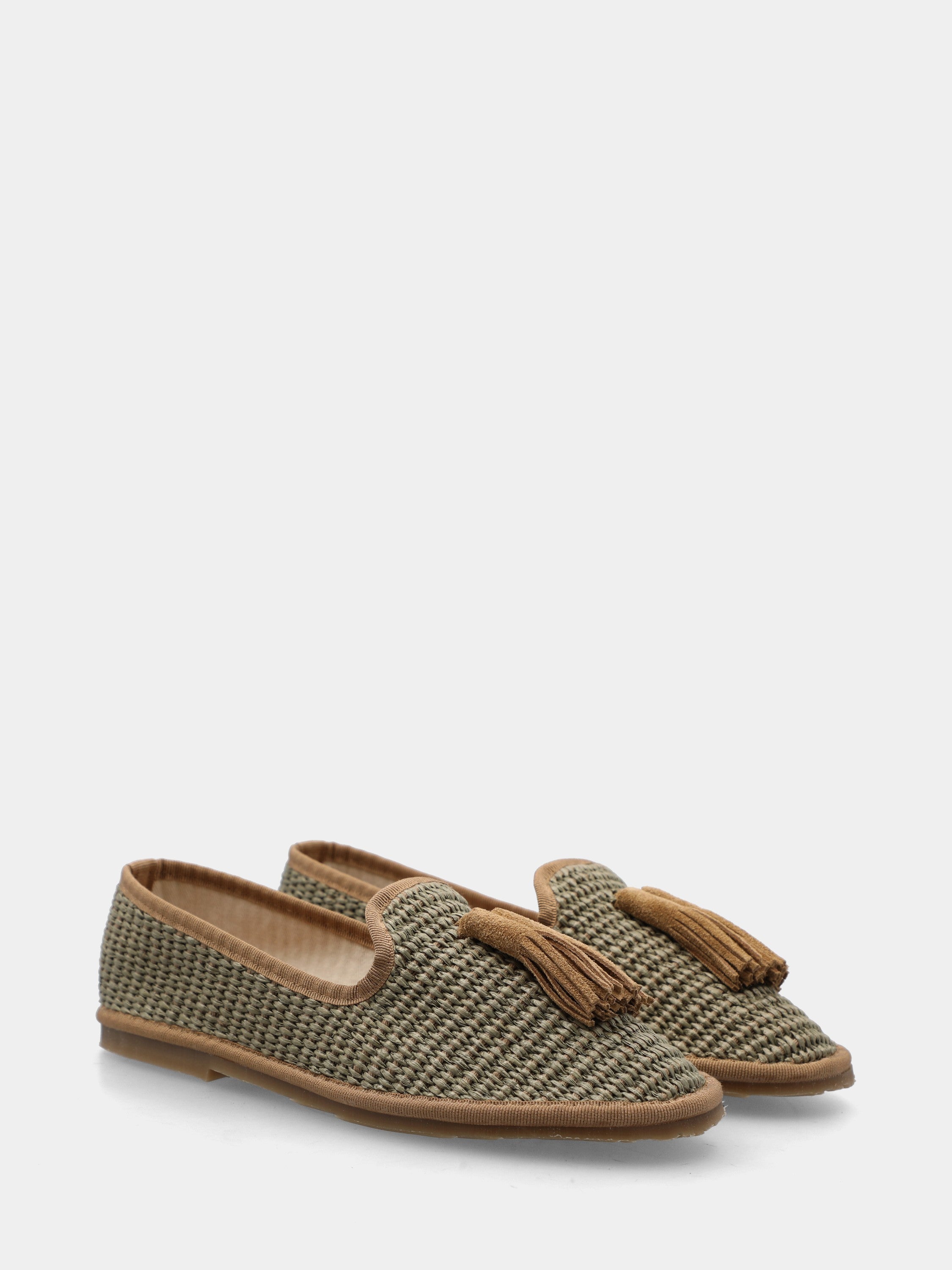 Friulana in raffia verde con nappine