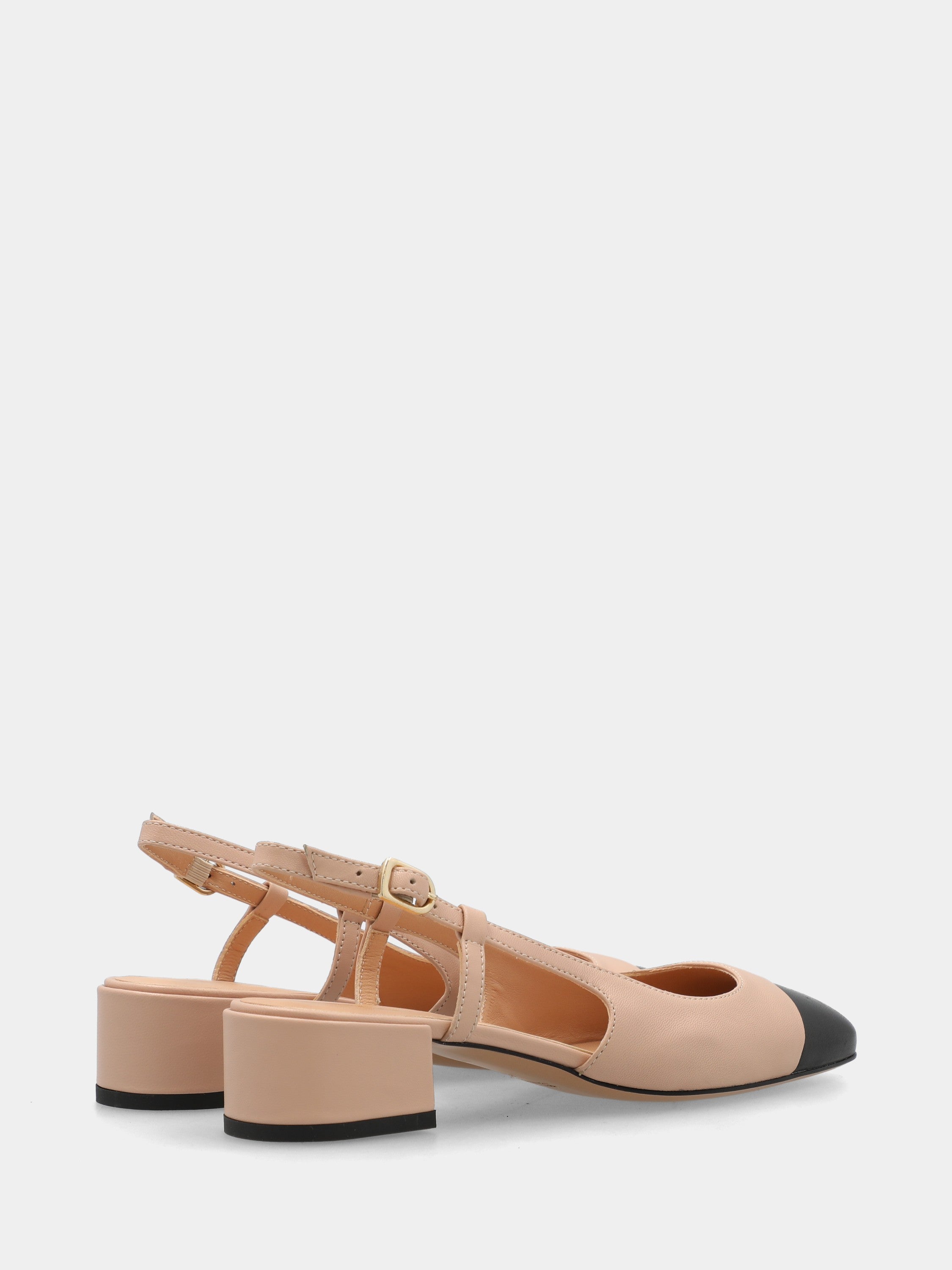 Bicolore Slingback aus Nappaleder in Nude und Schwarz mit 30-mm-Absatz