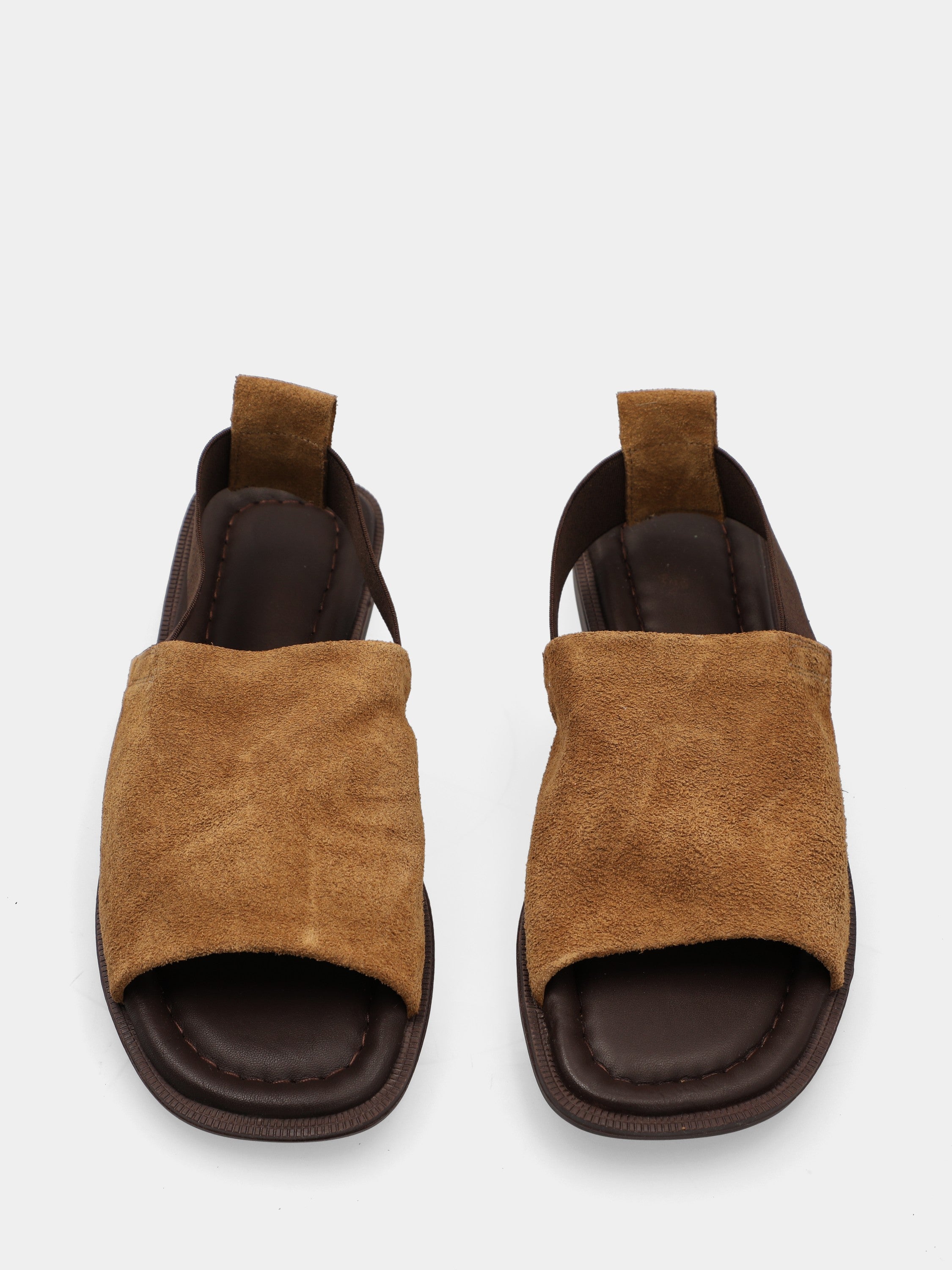 Sandalo in suede marrone con fascione
