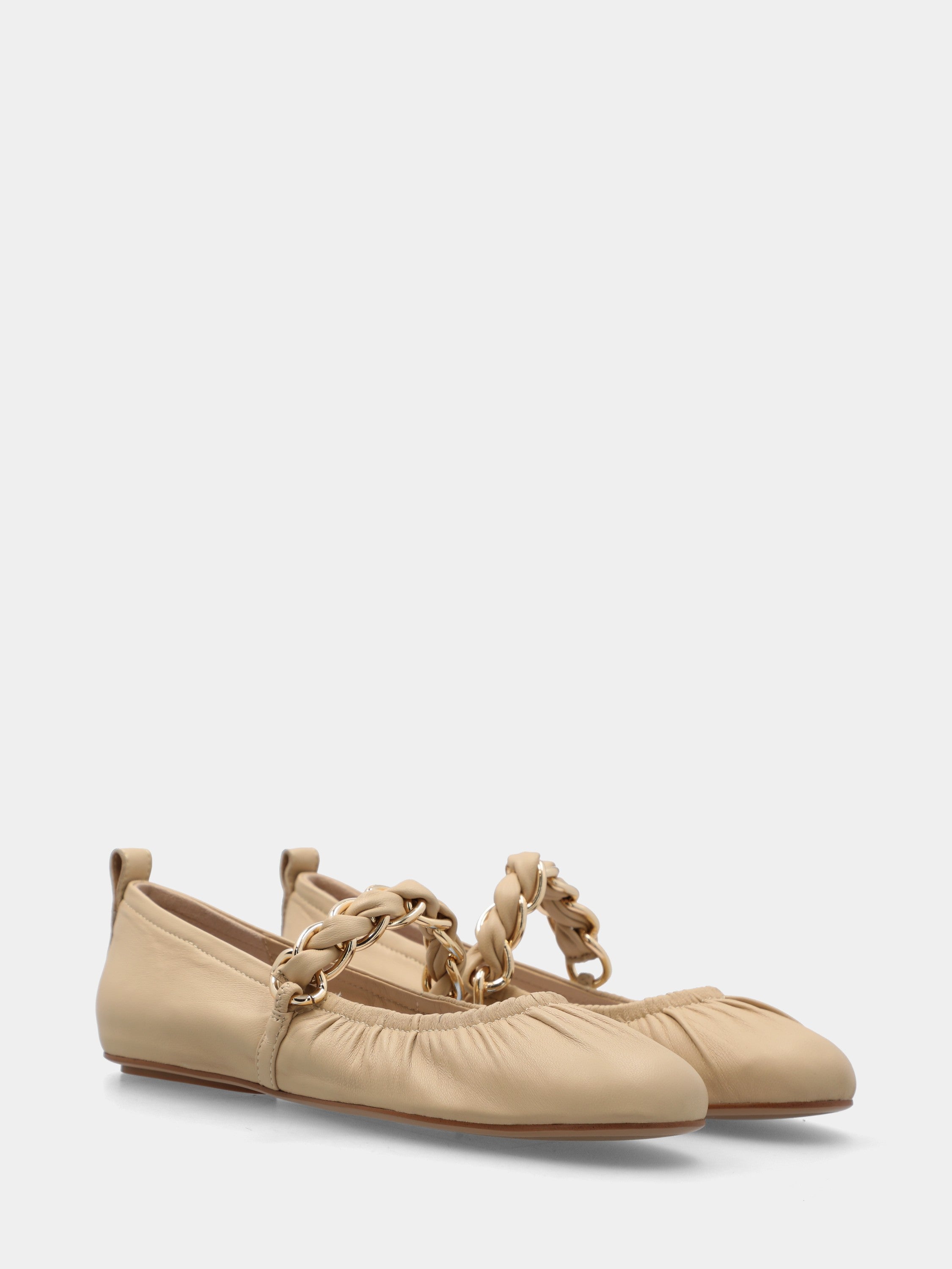 Ballerina in nappa bianca con catena sul collo
