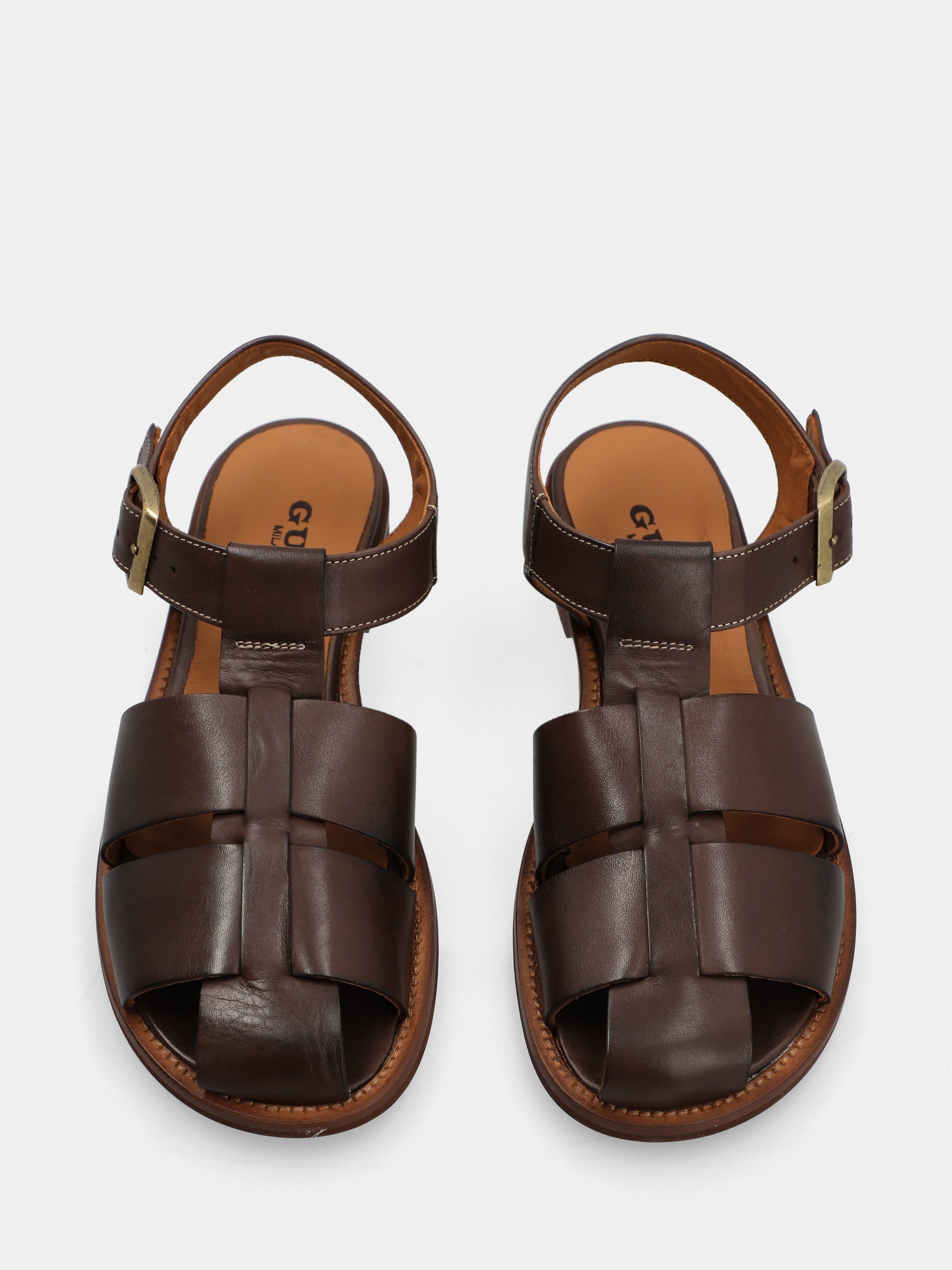 Sandale en veau marron foncé avec brides à coupe franche et talon