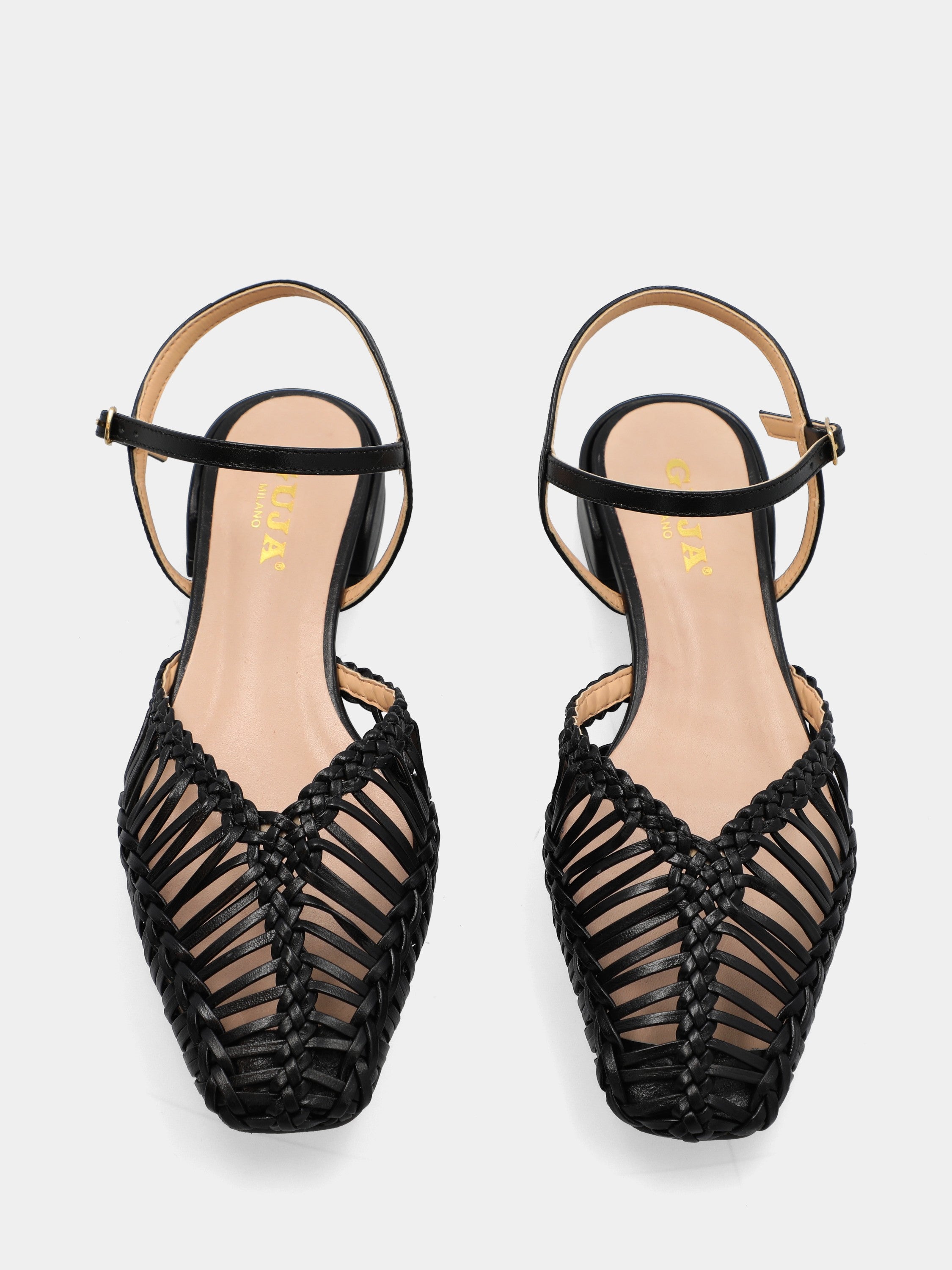 Schwarze Slingbacks