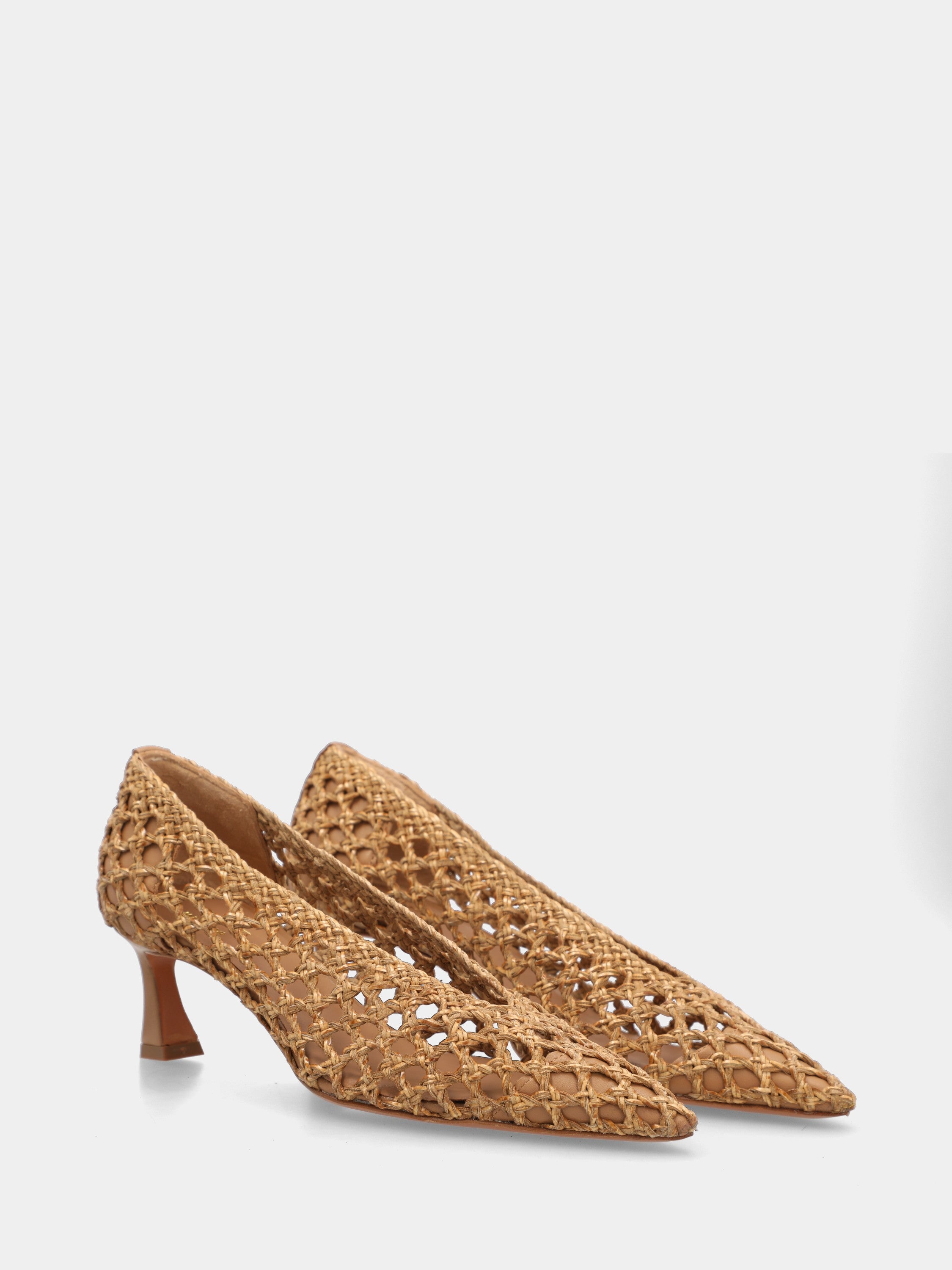 Décolleté in raffia beige con tomaia intrecciata