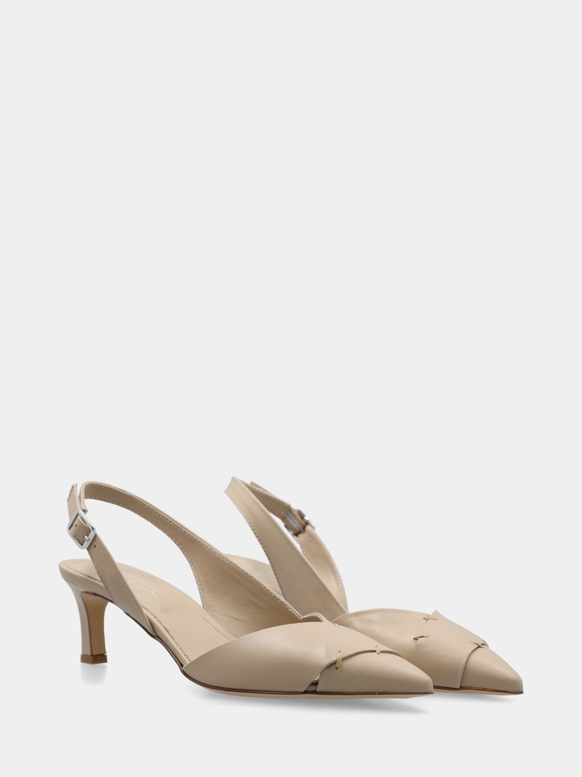 Sandalo in vitello beige con fasce sovrapposte