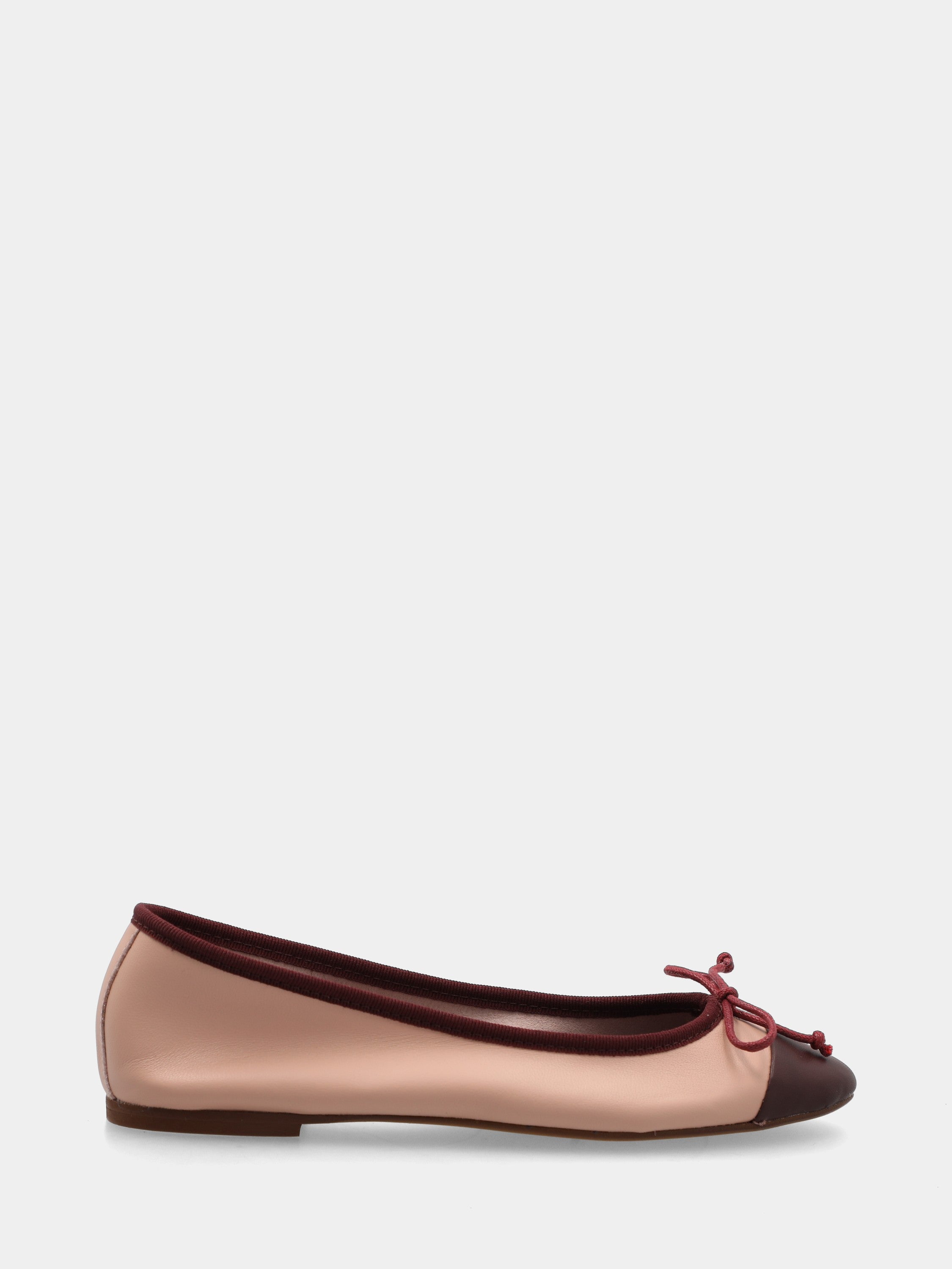 Ballet flat in two-tone bordeaux and nude nappa leather with bow
