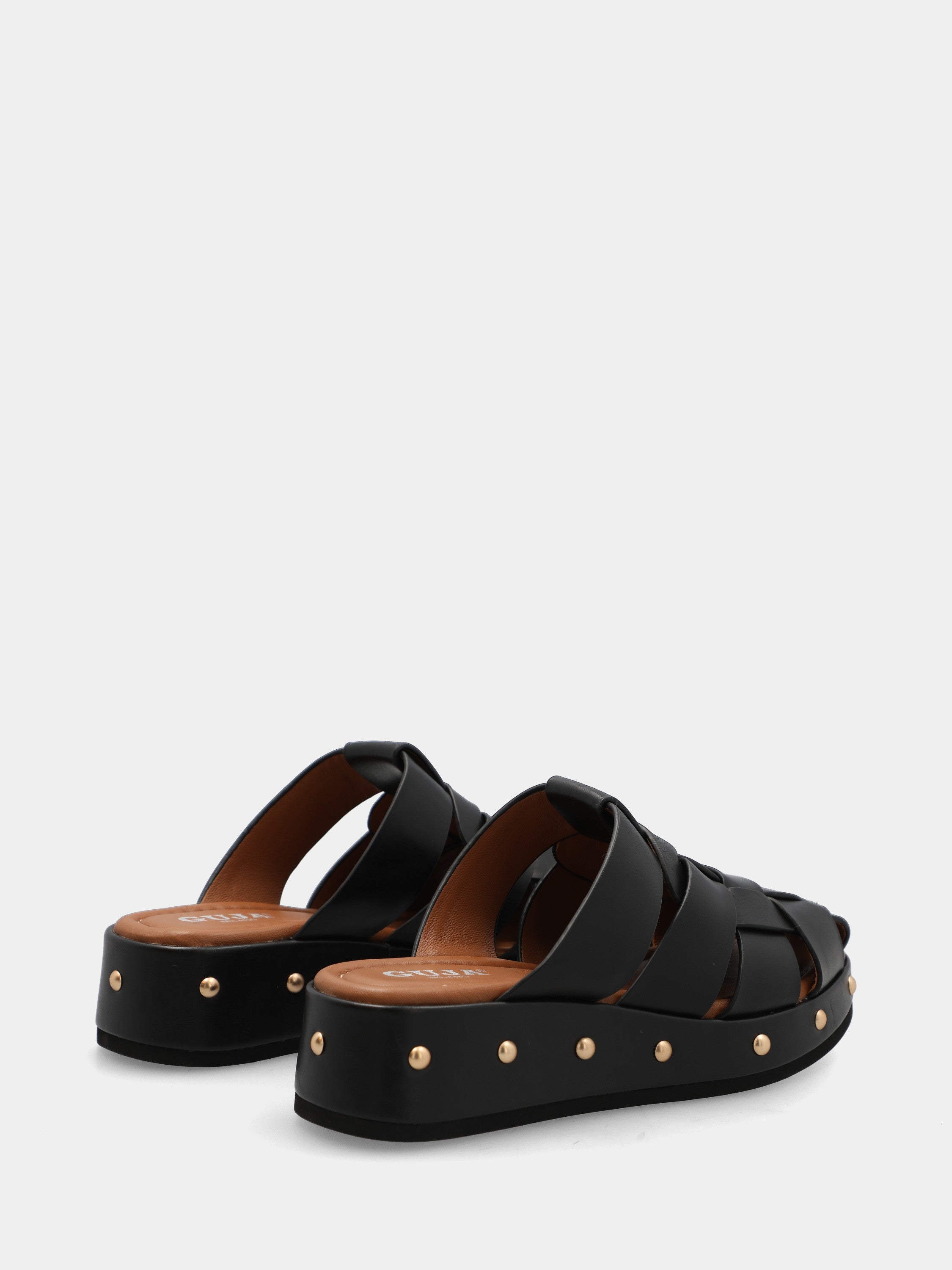 Sabot in vacchetta nera con fascette incrociate