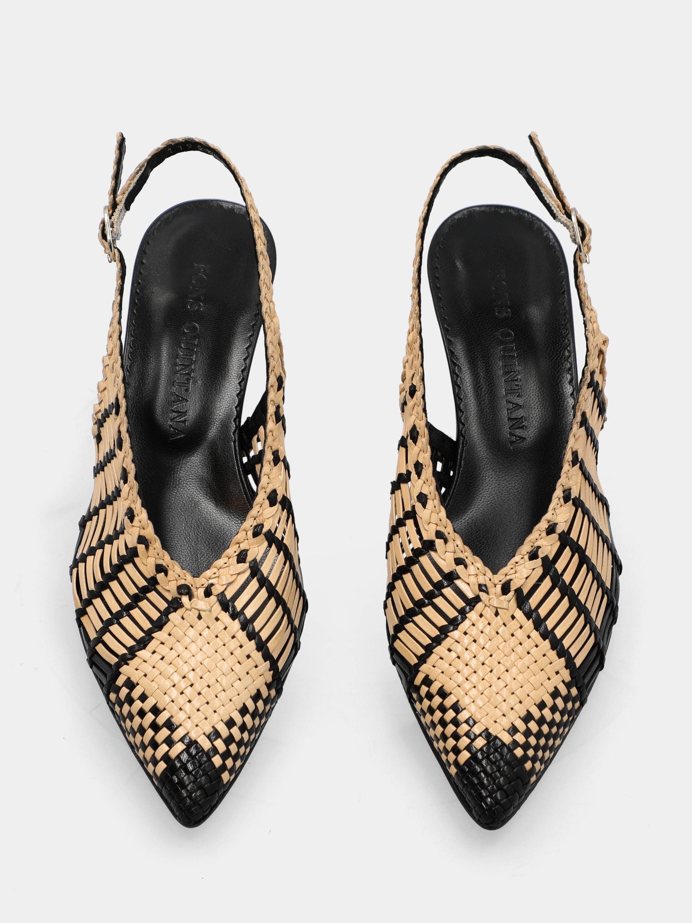 Slingback in nappa bicolore nero e bianco latte intrecciata e punta sfilata