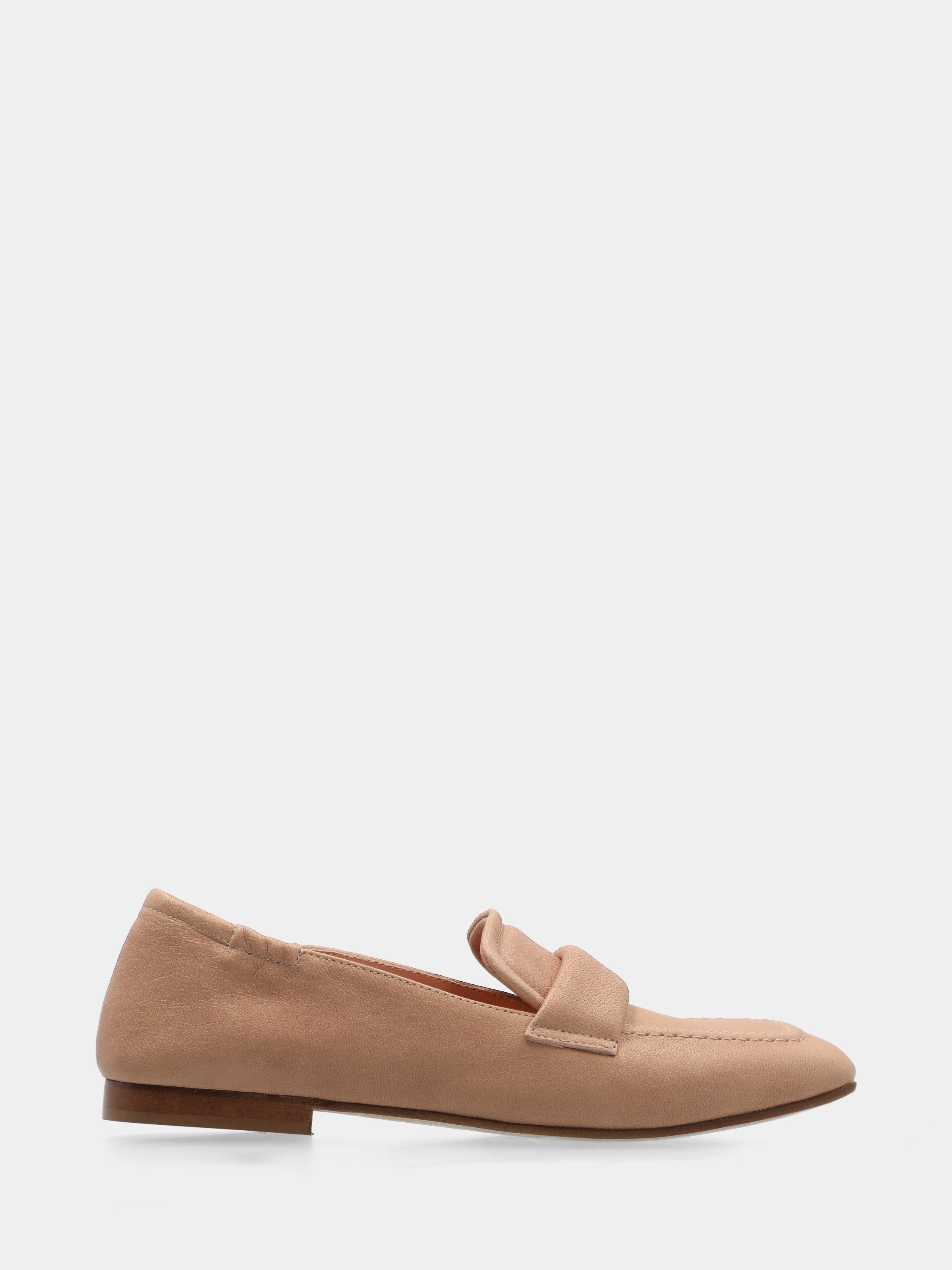 Mocassin en nappa beige avec construction sacchetto