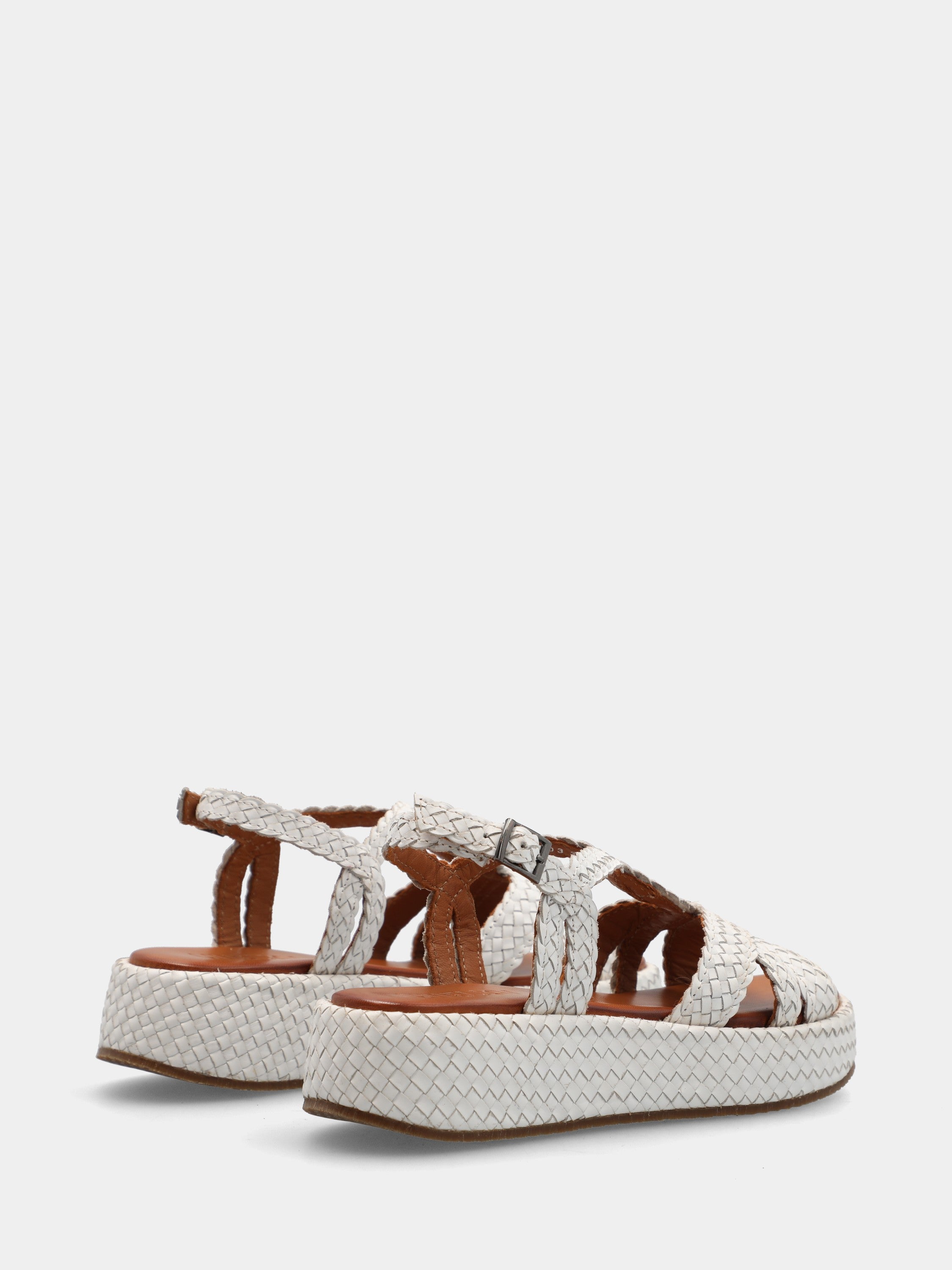 Sandalo in nappa bianca con zeppa intrecciata