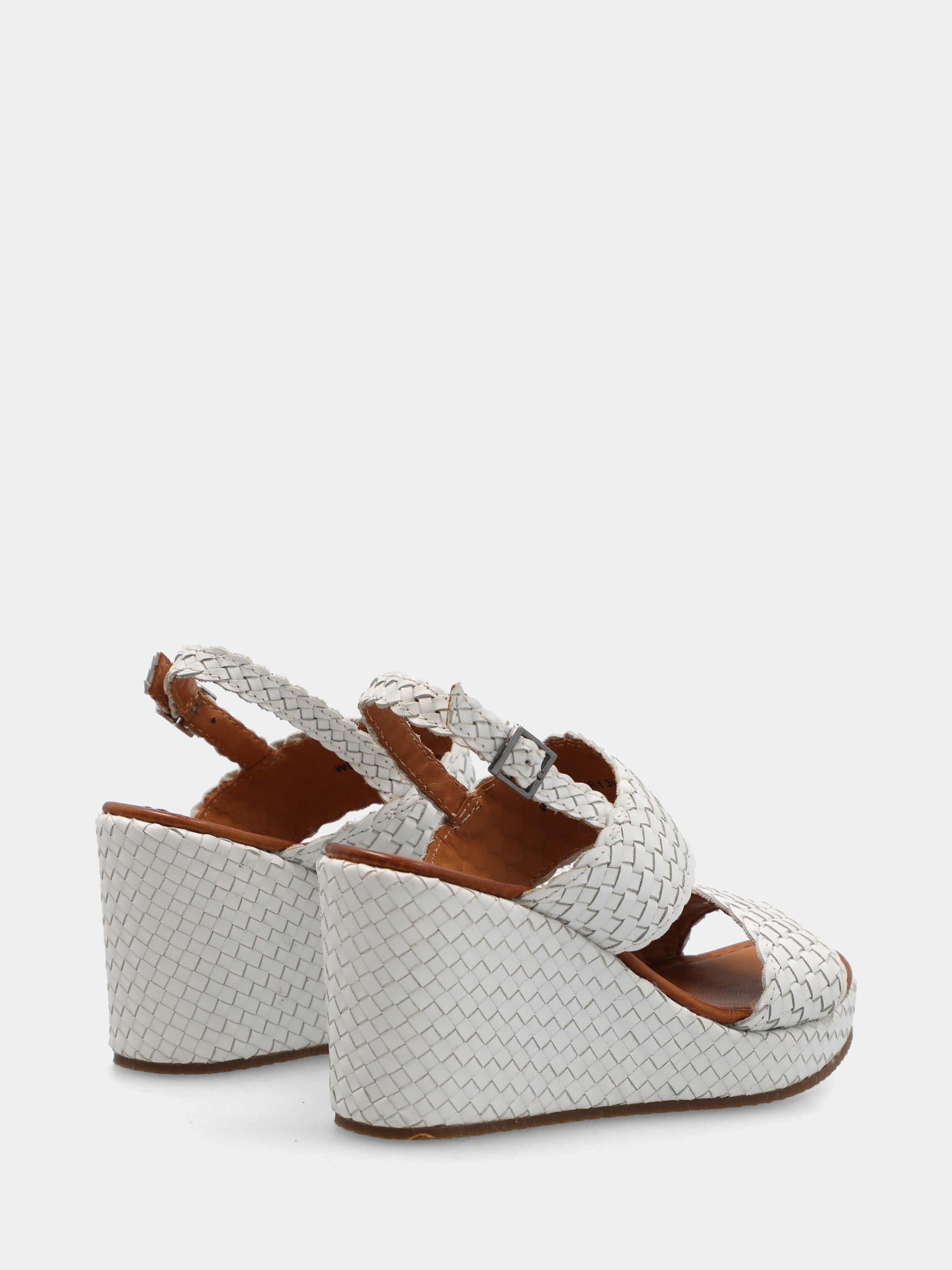 Sandalo in nappa bianca con zeppa intrecciata
