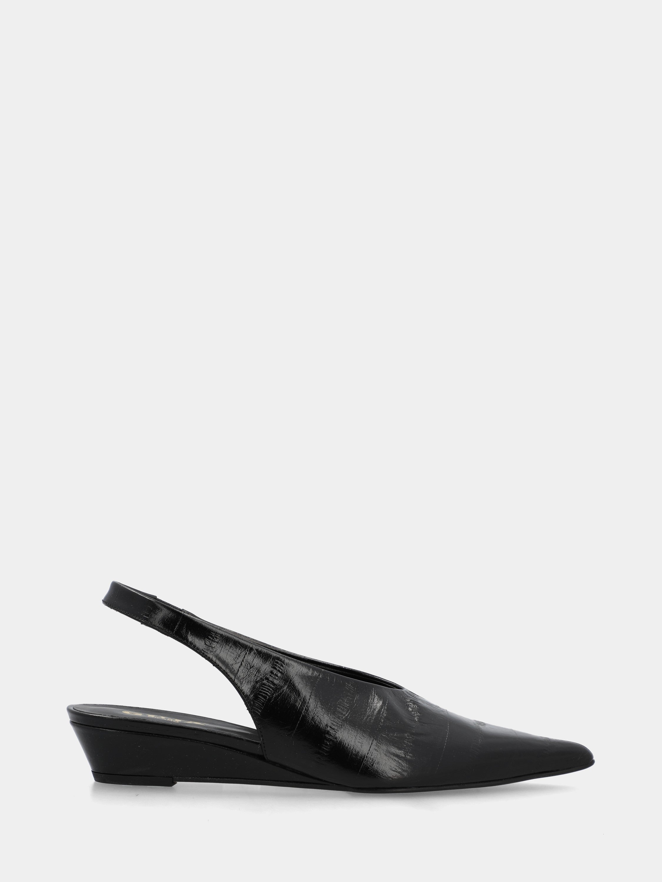 Slingback aus schwarzem Anguilla-Prägungsvitello mit Keilabsatz