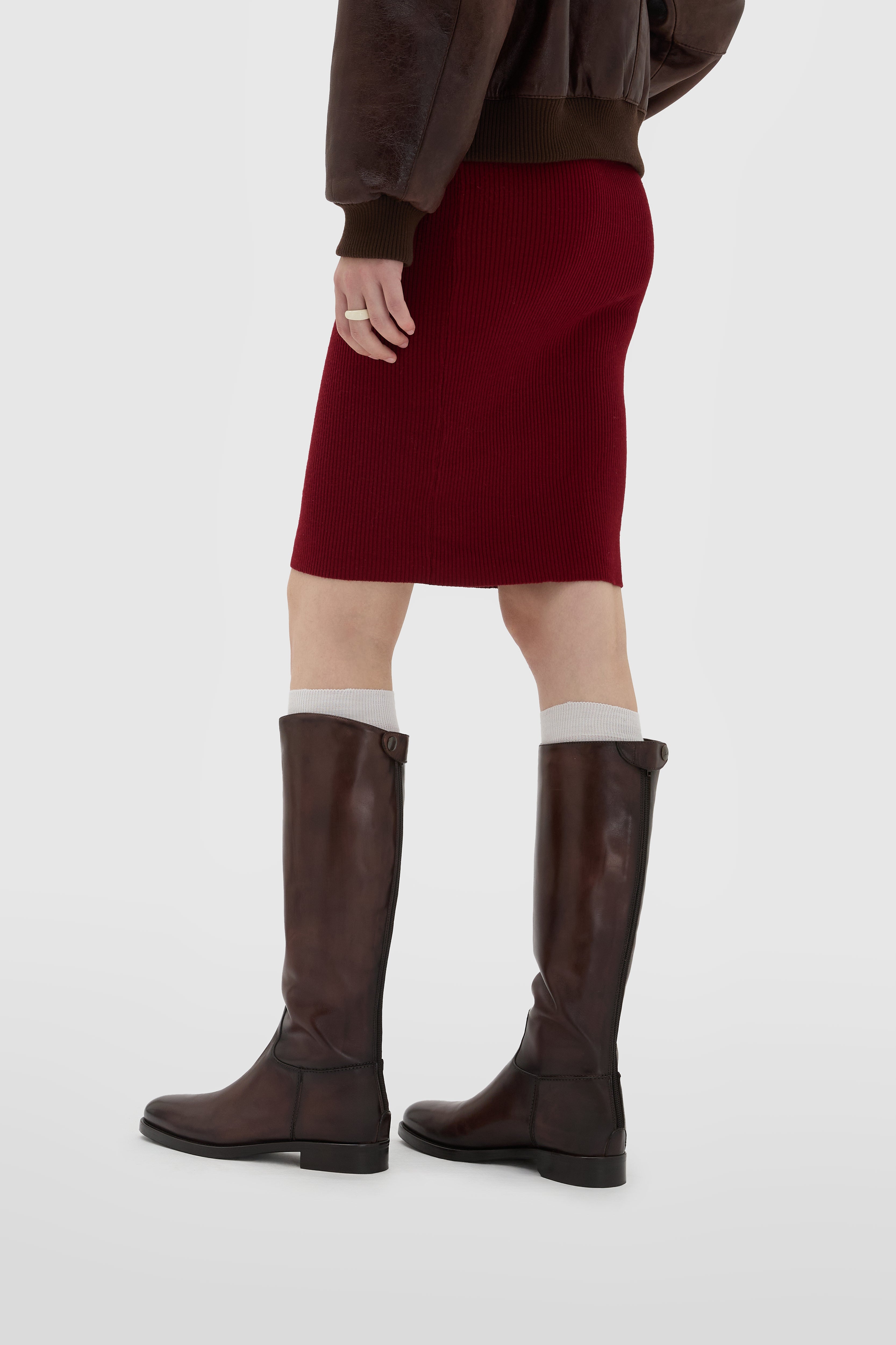 Botte d'amazone en veau marron avec sangle et fermeture éclair arrière