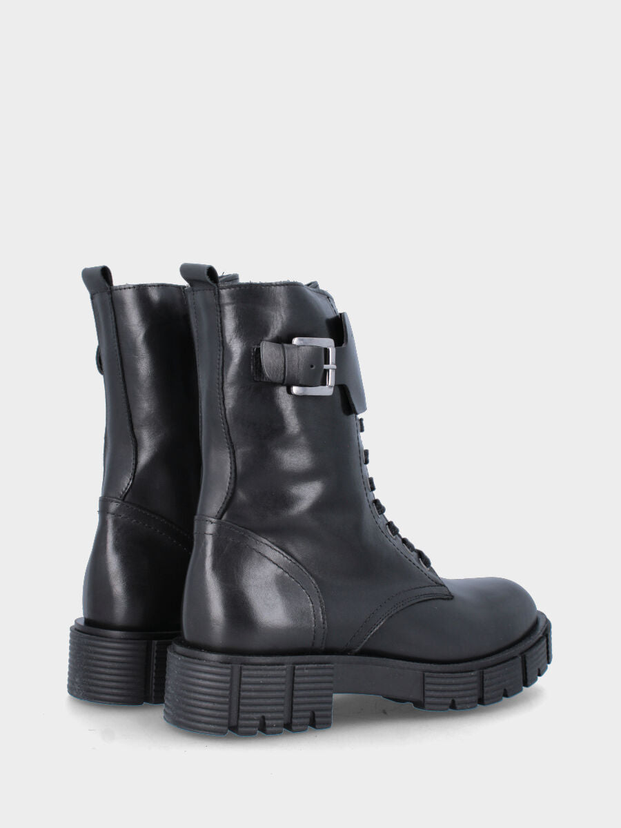 Boot de combat noir en cuir avec rabat frontal