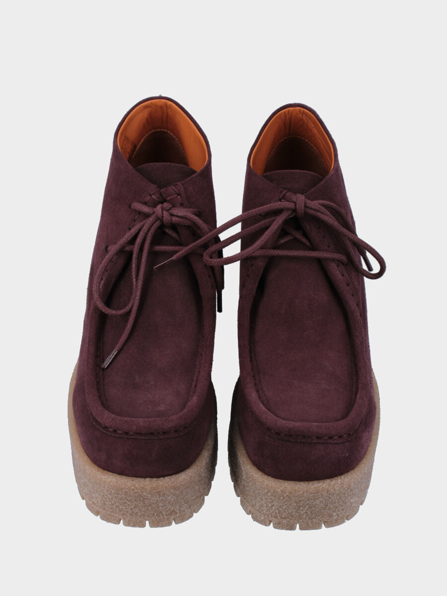 Red leather lace-up with crepe sole and wide heel