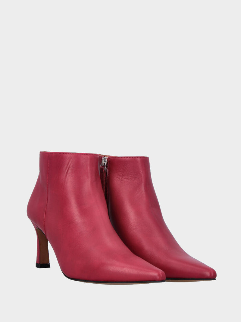 Stivaletto basso rosso in pelle con tacco sottile