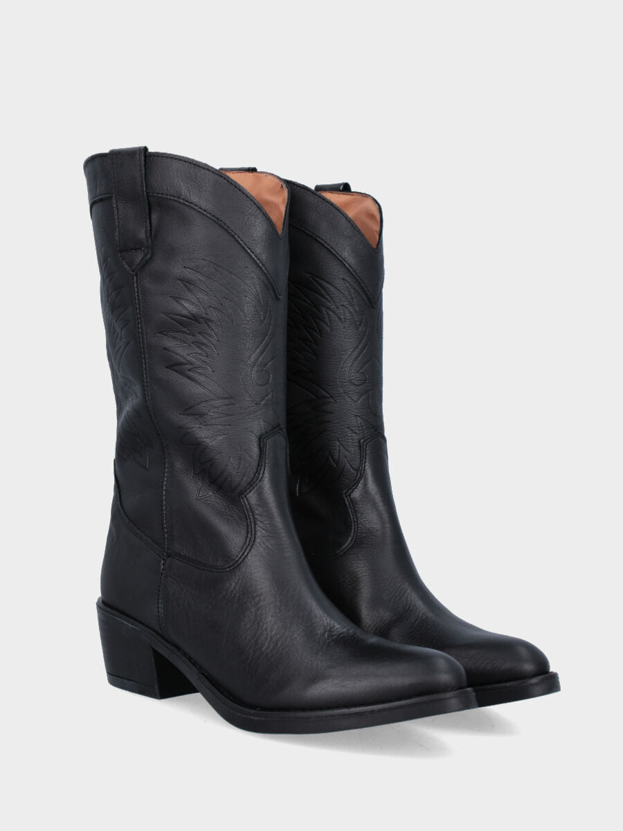 Campero basse noire en cuir avec broderies d'ailes