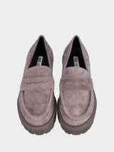 Mocassino grigio in pelle con suola platform