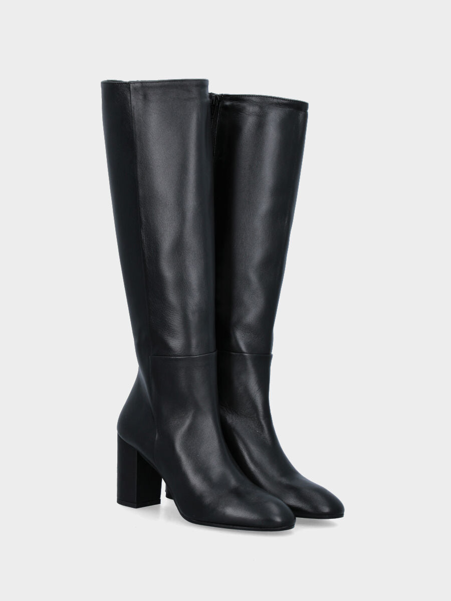 Black leather boot with side and ankle stitching
