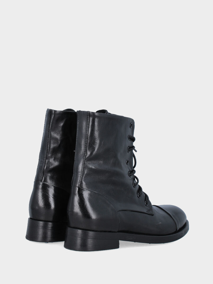 Black leather ankle boot with toe cap