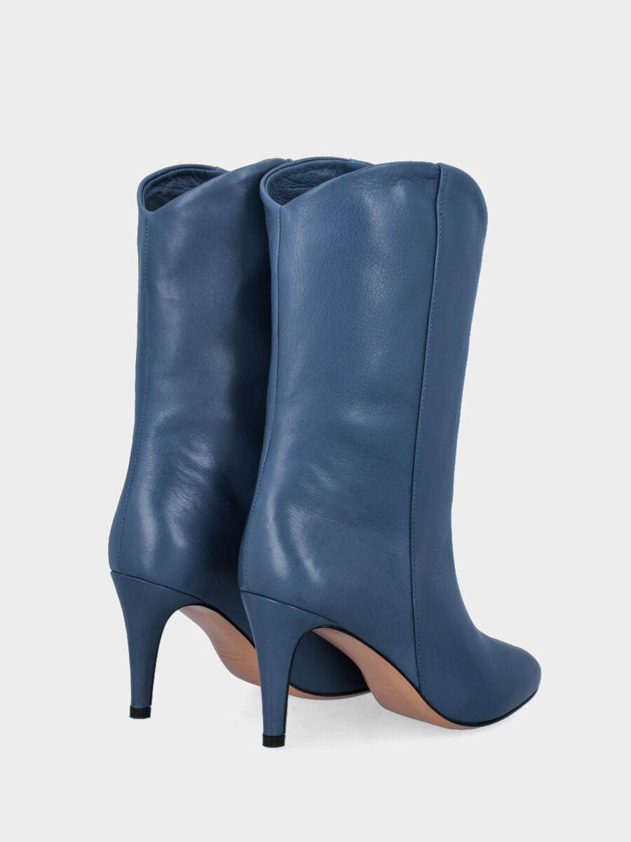 Blue leather ankle boot with rounded shaft