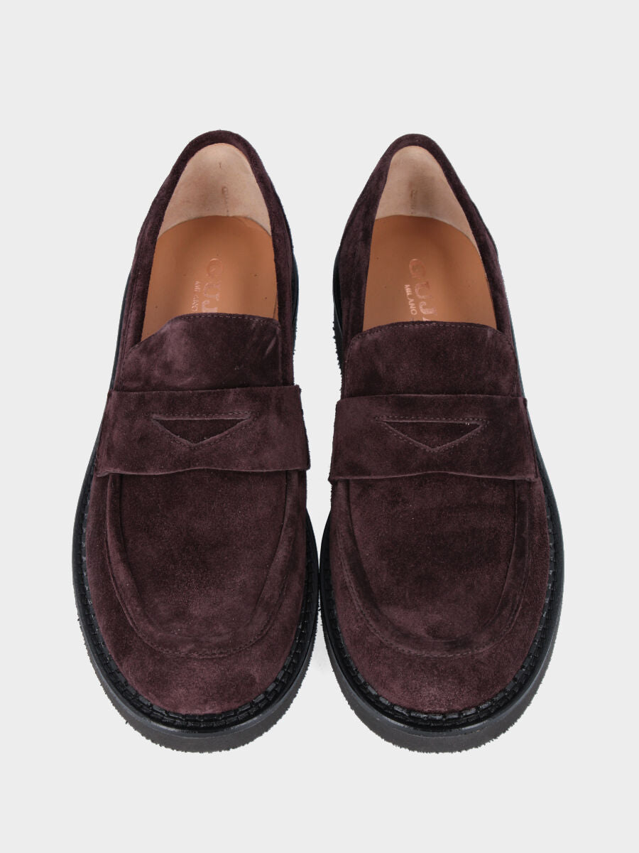 Burgundy velour moccasin with welted sole