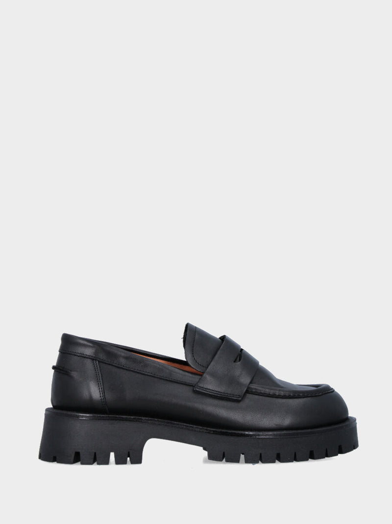 Mocassino monoblocco in vitello nero con platform