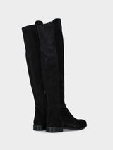 Stivale in camoscio nero sopra al ginocchio e retro elasticizzato