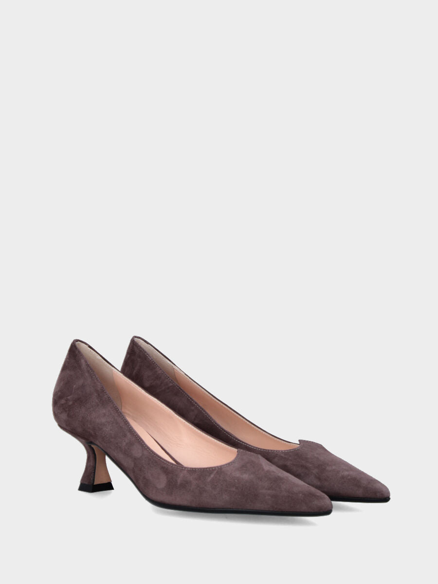 Escarpins en suède marron avec décolleté en cœur et talon de 50 mm