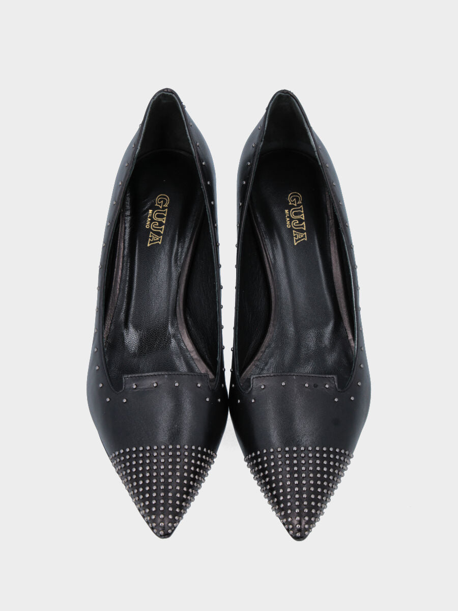 Pantofolina in nappa nera con tacco a calice sottile e piccole borchie