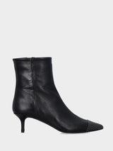 Stivaletto in nappa nero con tacco a calice e borchie in punta
